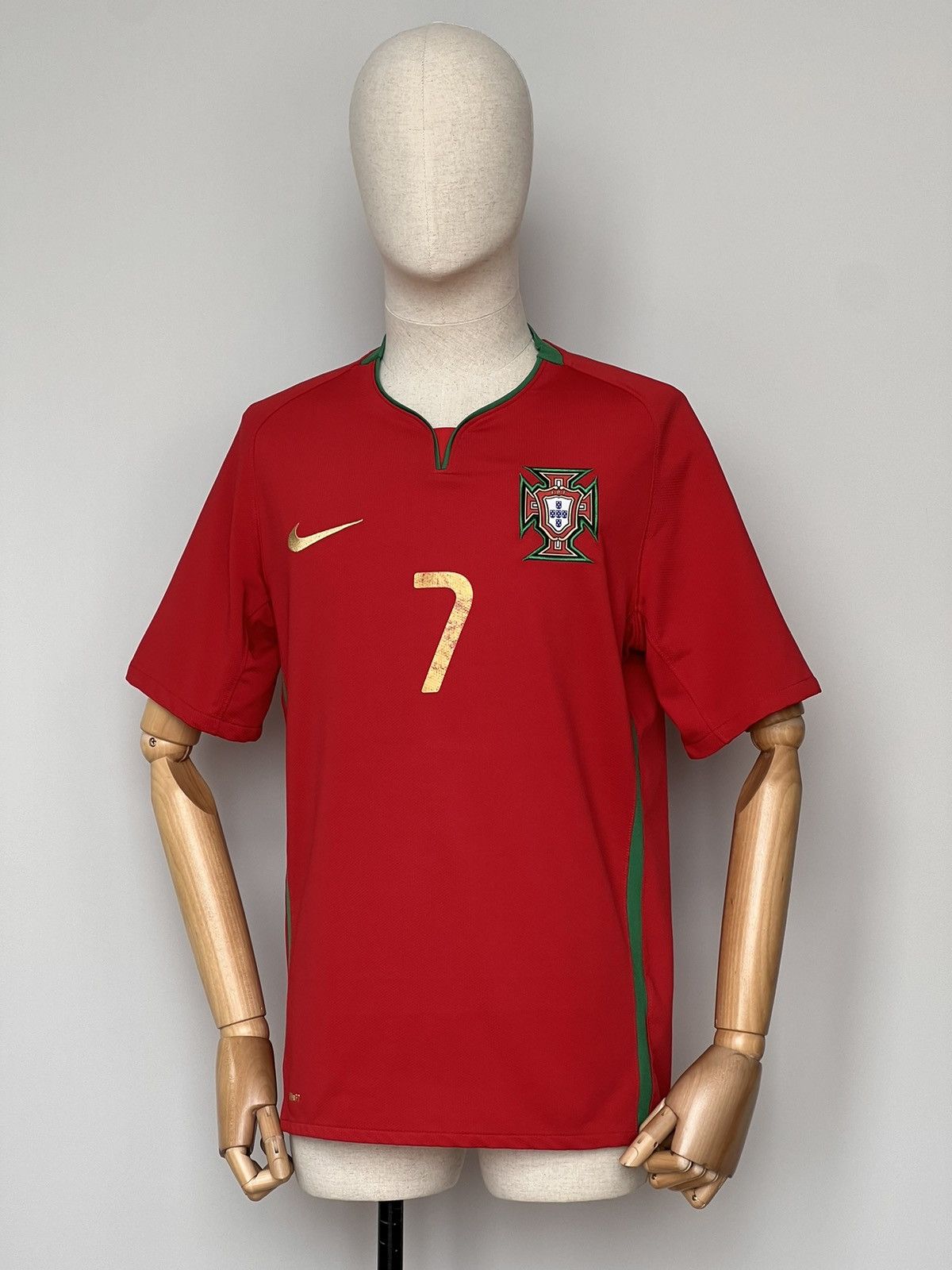 Soccer hot jersey vintage Portugal size M