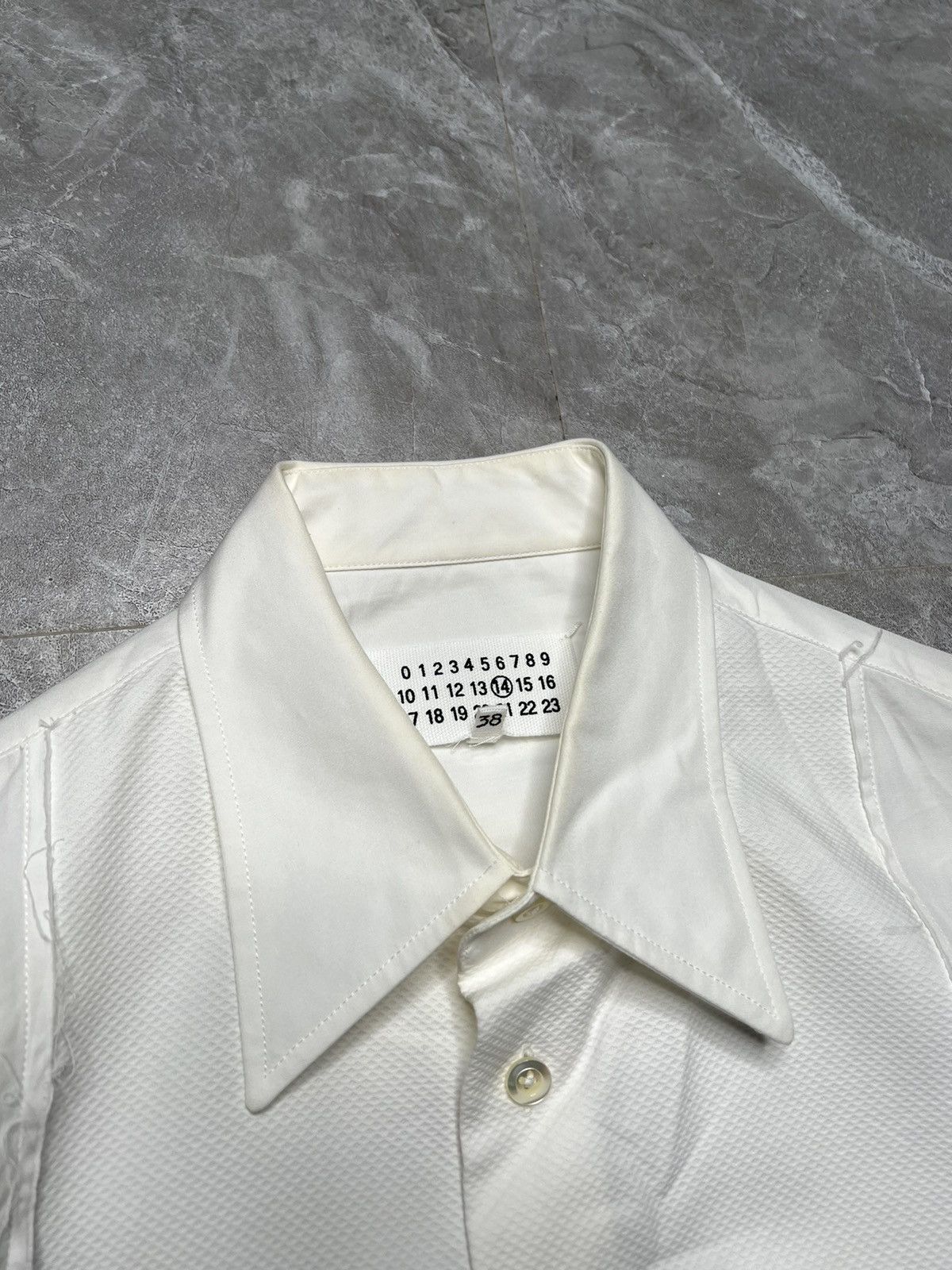 Maison Margiela Maison Margiela Line 14 Raw-Trim Cotton Poplin Tuxedo Shirt Size US M / EU 48-50 / 2 - 12 Thumbnail