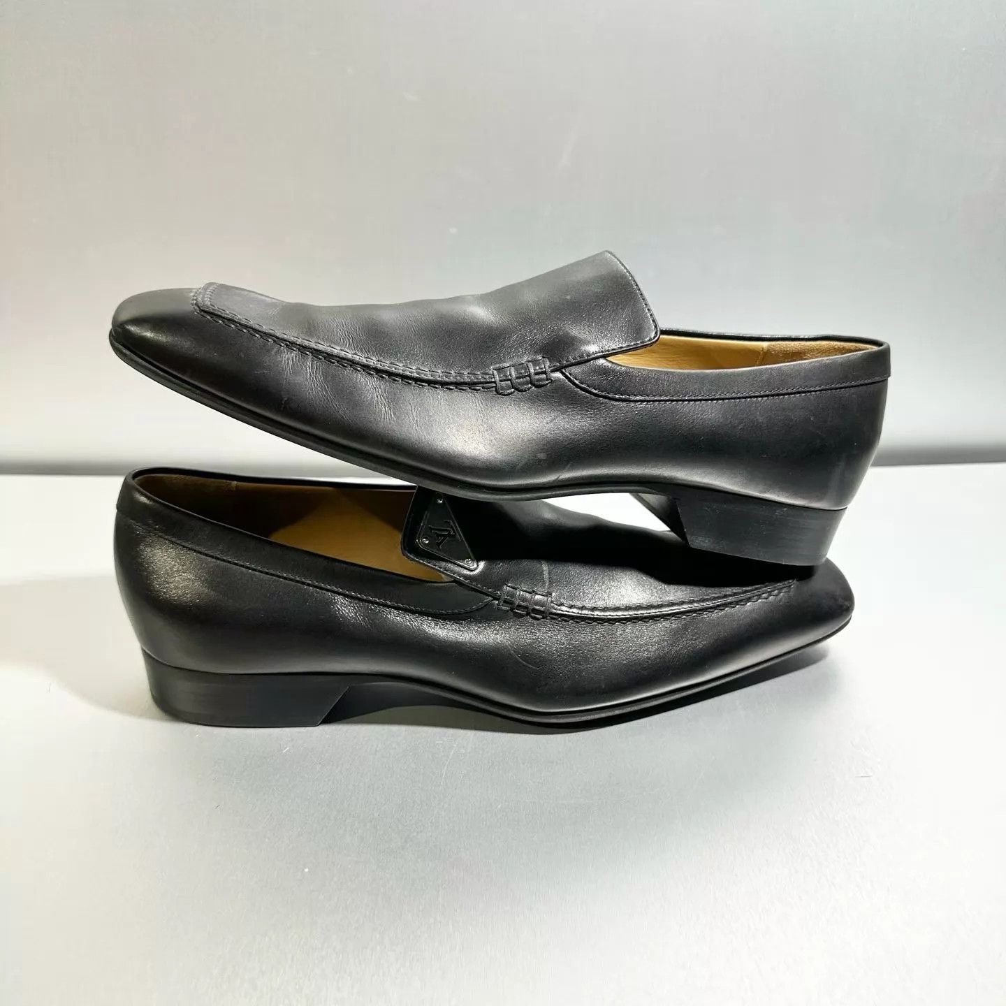Louis Vuitton LV Classic Black Cap-toe Shoes Size US 9.5 / EU 42-43 - 3 Thumbnail