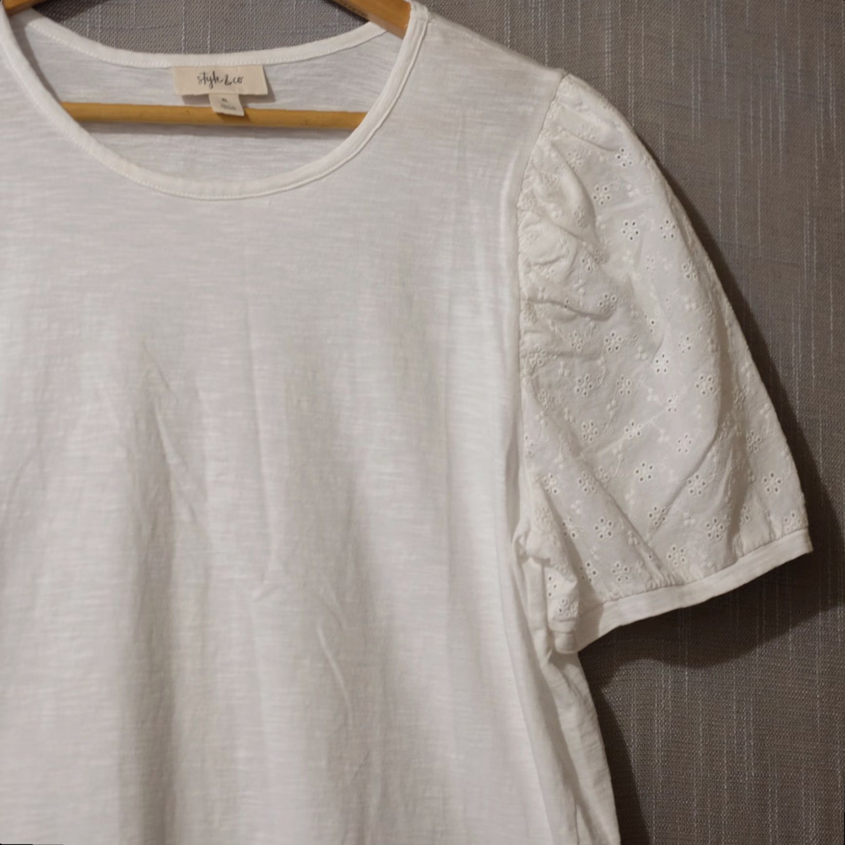 Style & Co Style & Co White Puff Short Sleeve Blouse Stretch Womens XL A2-29 Blouse Size XL / US 12-14 / IT 48-50 - 3 Thumbnail
