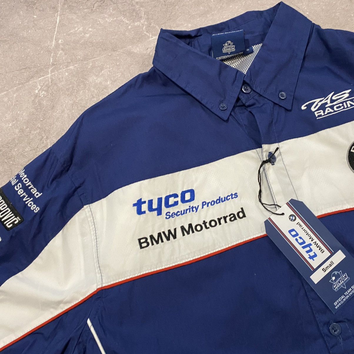 BMW × Vintage NEW WITH TAG ! VINTAGE BMW MOTORRAD TYCO RACING SHIRT Size US M / EU 48-50 / 2 - 4 Thumbnail