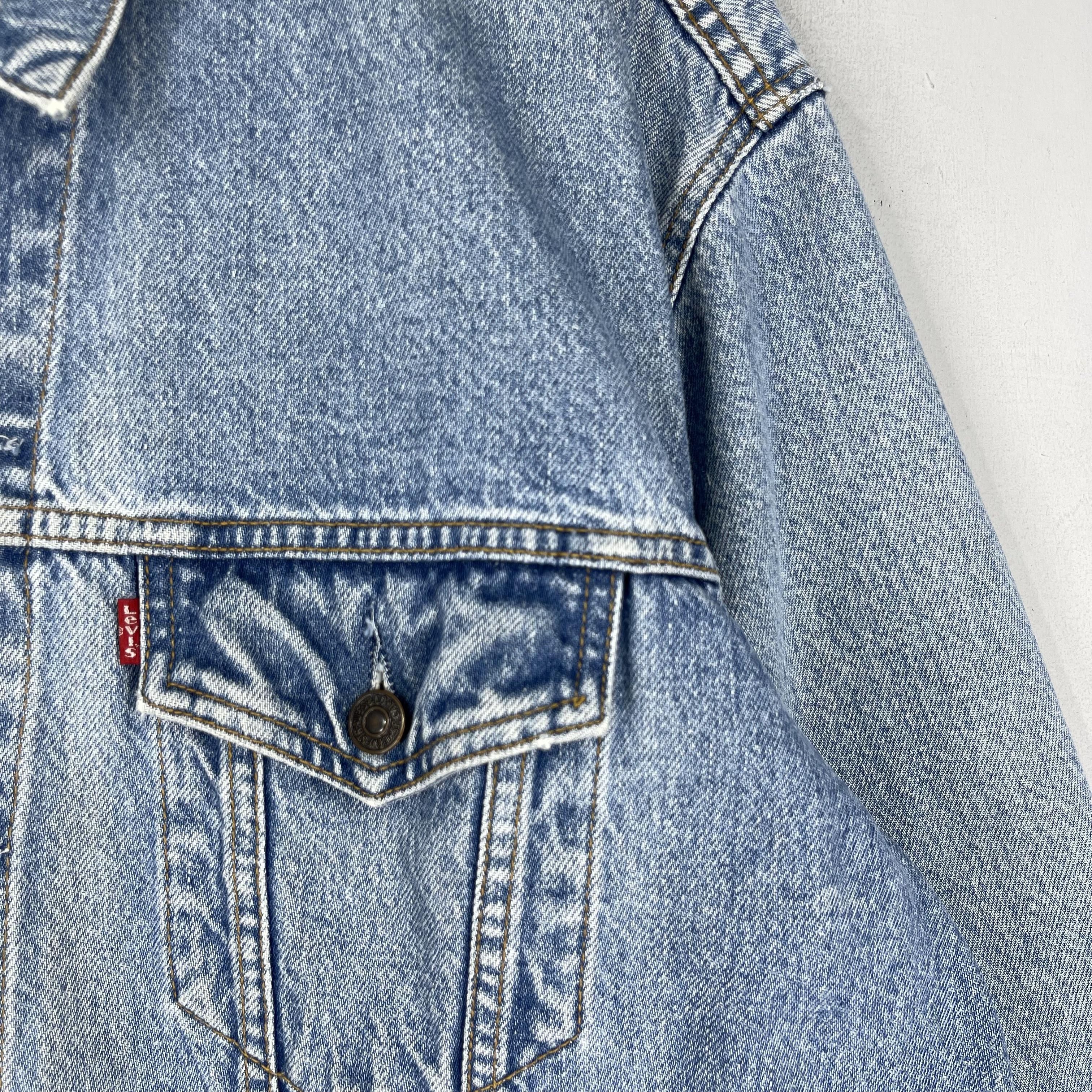 Levi's Vintage LEVIS 70503 Distressed Denim Trucker Jacket Size US XL / EU 56 / 4 - 3 Thumbnail