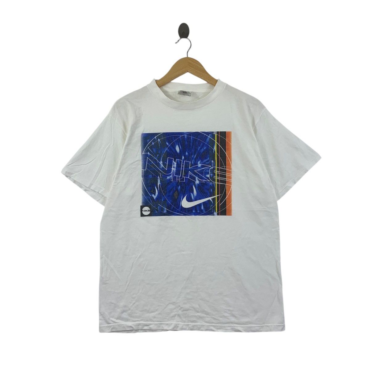 Nike Vintage 90’ NIKE AIR MAX Collection Basketball Tee Shirt Size US M / EU 48-50 / 2 - 1 Thumbnail