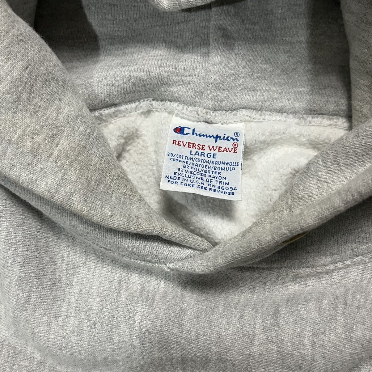 Champion sweatshirt hoodie champion reverse weave vintage Size US L / EU 52-54 / 3 - 4 Thumbnail
