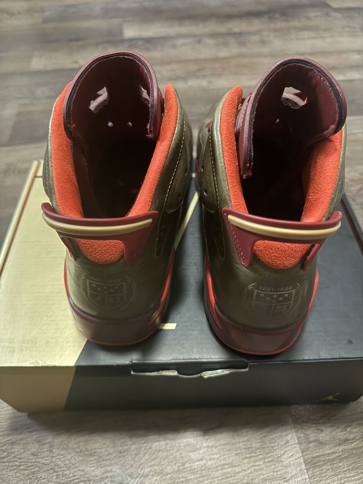 Jordan Brand Jordan 6 “Cigar” Size US 9.5 / EU 42-43 - 4 Thumbnail