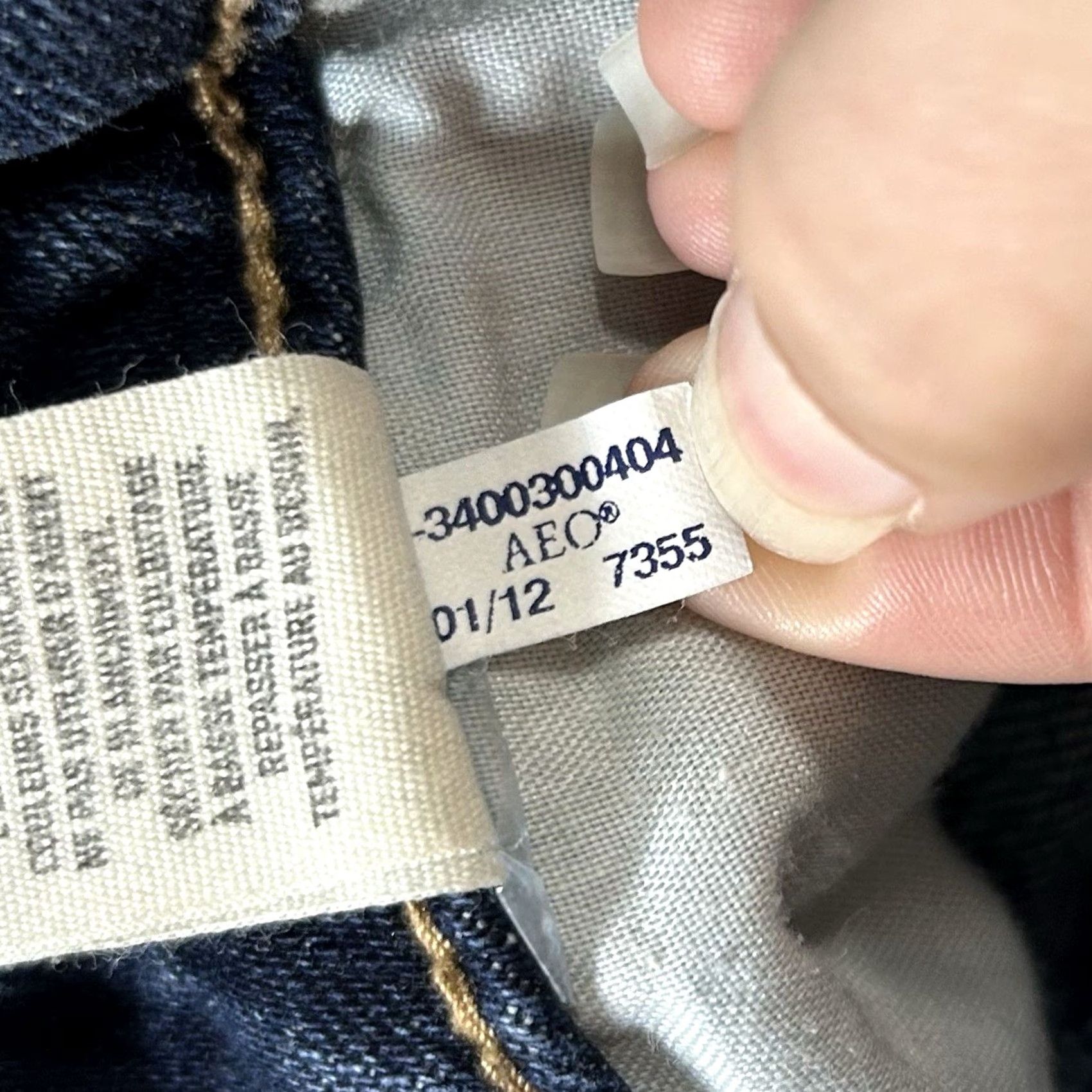 American Eagle Outfitters American Eagle Artist Crop Jeans Women's Size 0 Regular Medium Wash Stretch Denim Crop Cropped Jeans Womens 0 Regular Medium Wash AEO Size 25" / US 0 / IT 36 - 7 Thumbnail