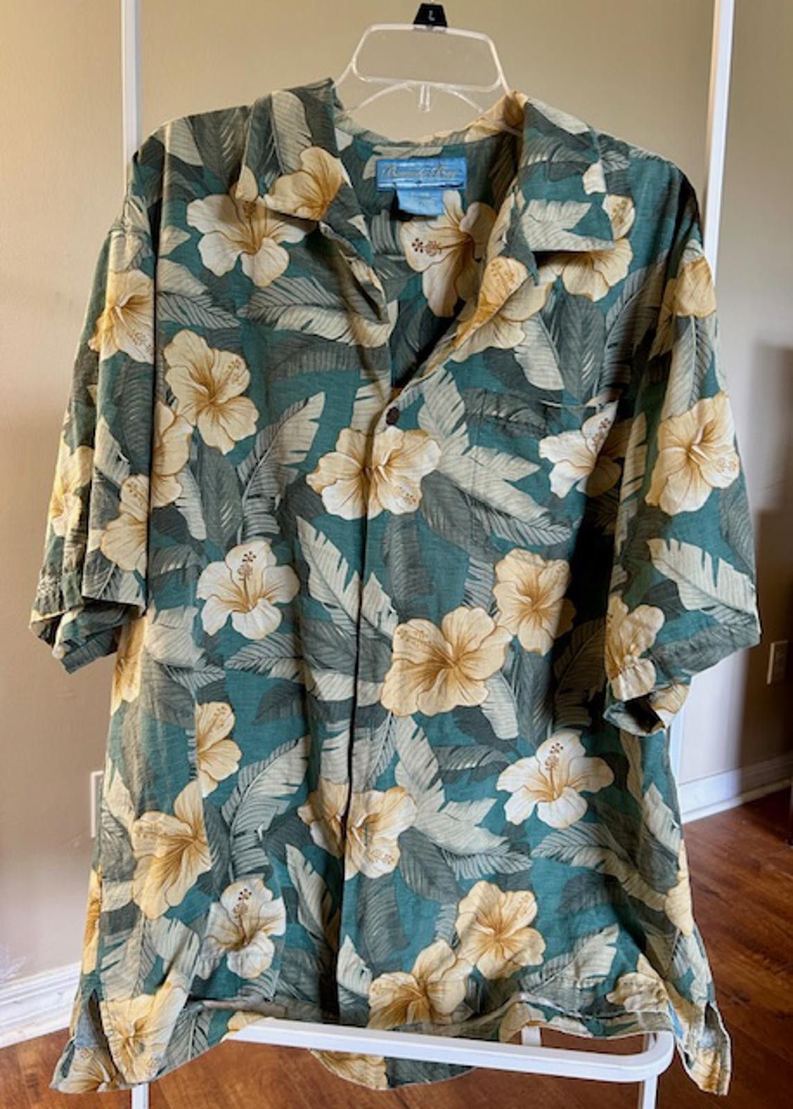 Tommy Bahama Bermuda Bay XL Floral Hawaiian Shirt Size US XL / EU 56 / 4 - 1 Thumbnail