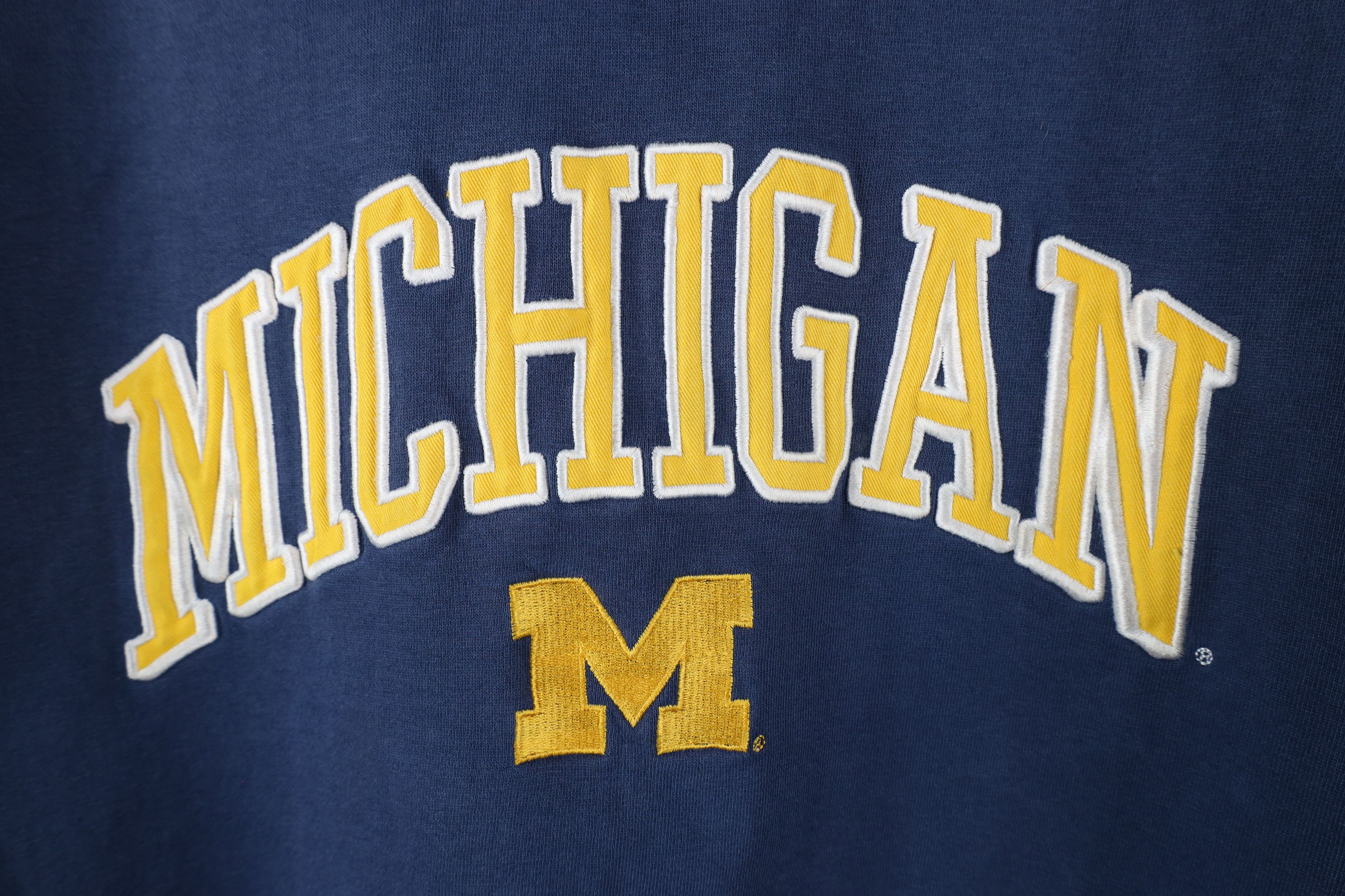 Vintage Vintage 90s Out University of Michigan Hoodie Sweatshirt Size US XL / EU 56 / 4 - 4 Thumbnail