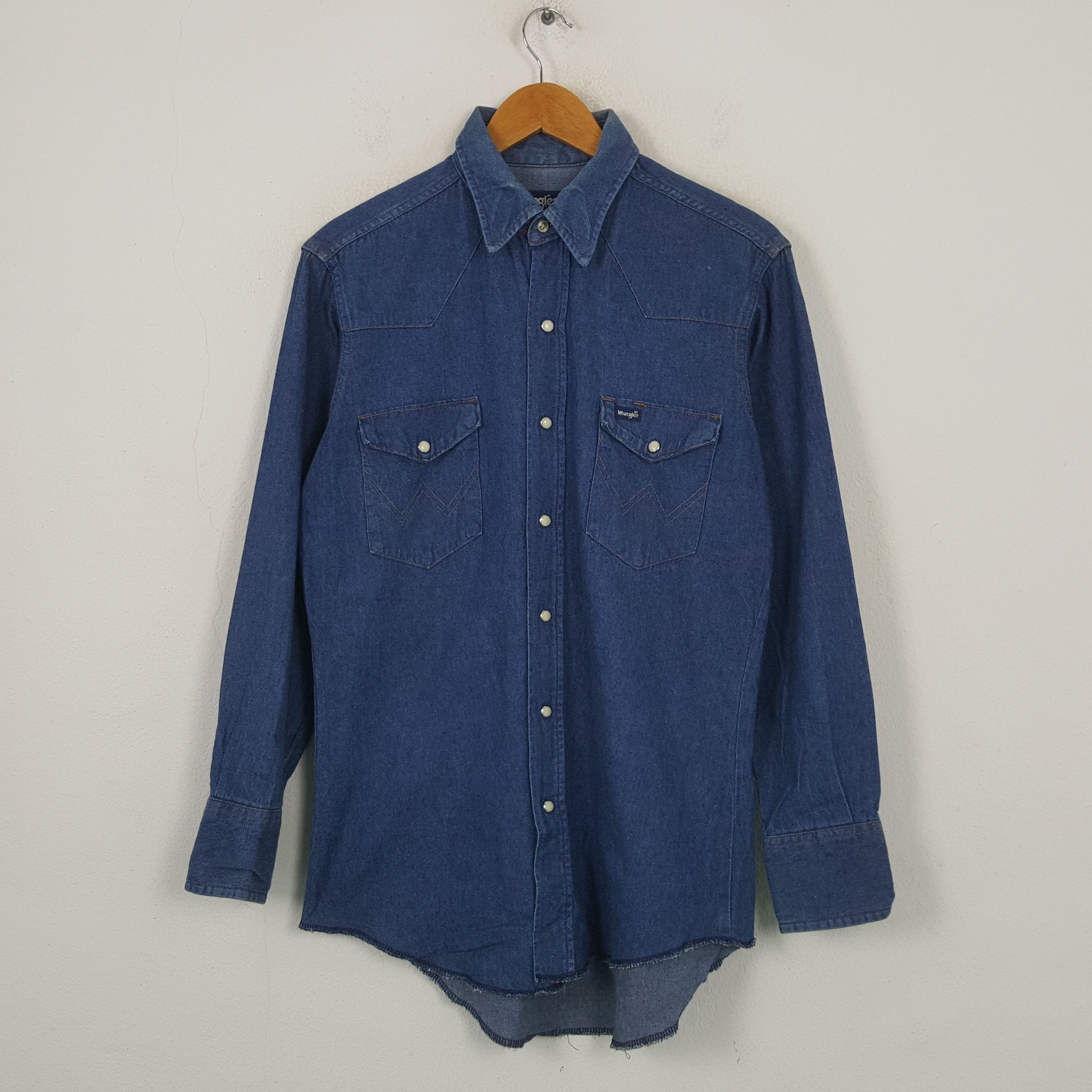Wrangler Vintage Wrangler Wastern Style Denim Polos Shirt RR2 Size US L / EU 52-54 / 3 - 1 Thumbnail