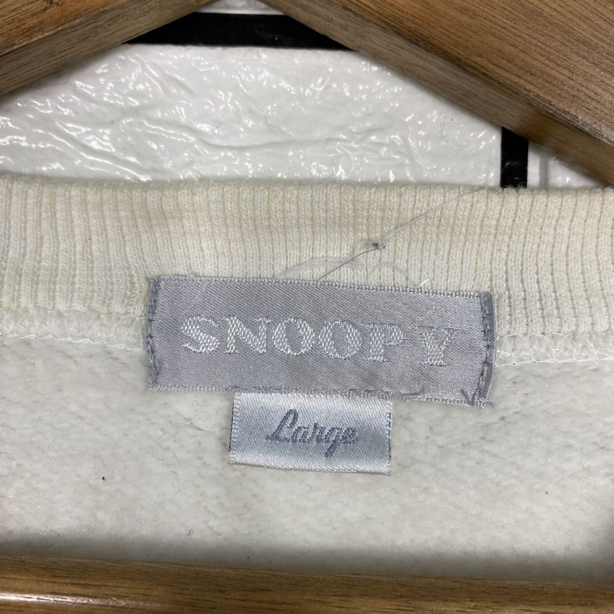 Japanese Brand Vintage Sweatshirt Snoopy Big Logo Size US L / EU 52-54 / 3 - 15 Thumbnail