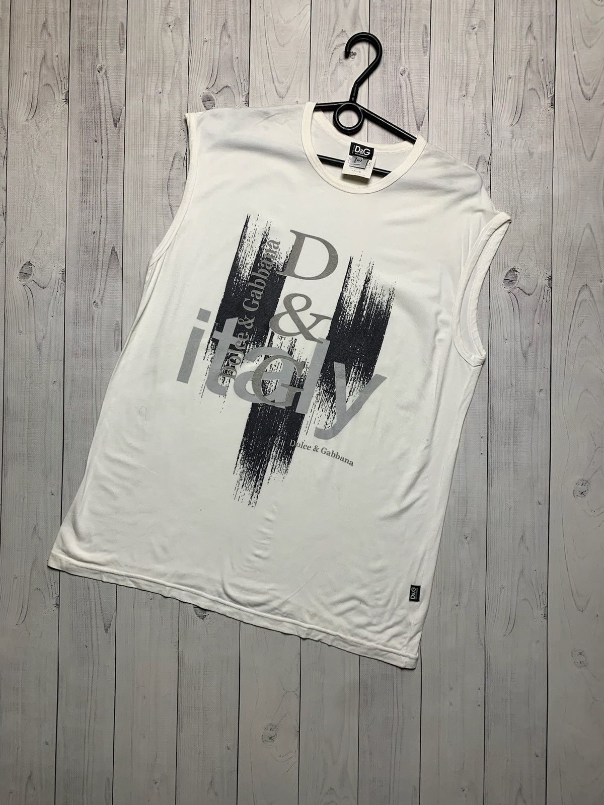 Dolce & Gabbana × Vintage Vintage Dolce gabbana tee big logo size M/L Size US L / EU 52-54 / 3 - 1 Thumbnail