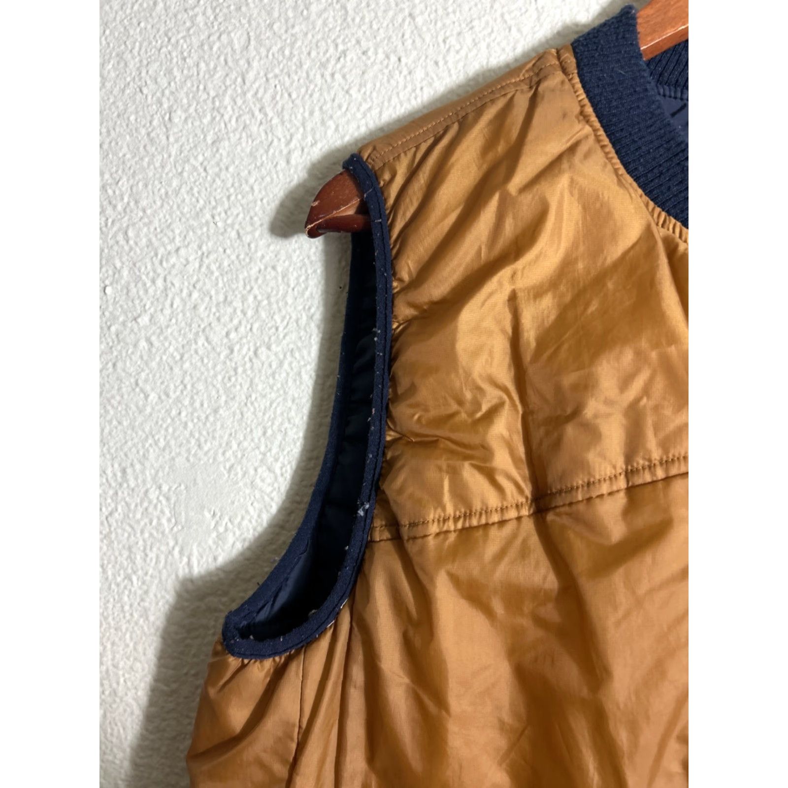 Vintage CPO Provisions Women’s Large Reversible Puffer Vest Blue Tan Polyester Vest Womens L Reversible Puffer Coat Style Size L / US 10 / IT 46 - 3 Thumbnail