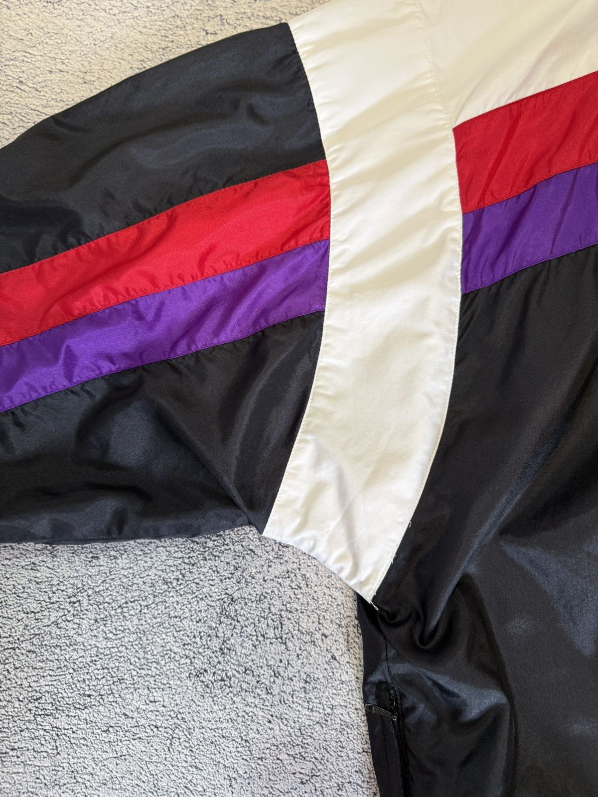 Nike Vintage 90s Nike International Track Jacket Windbreaker Size US XXL / EU 58 / 5 - 21 Thumbnail