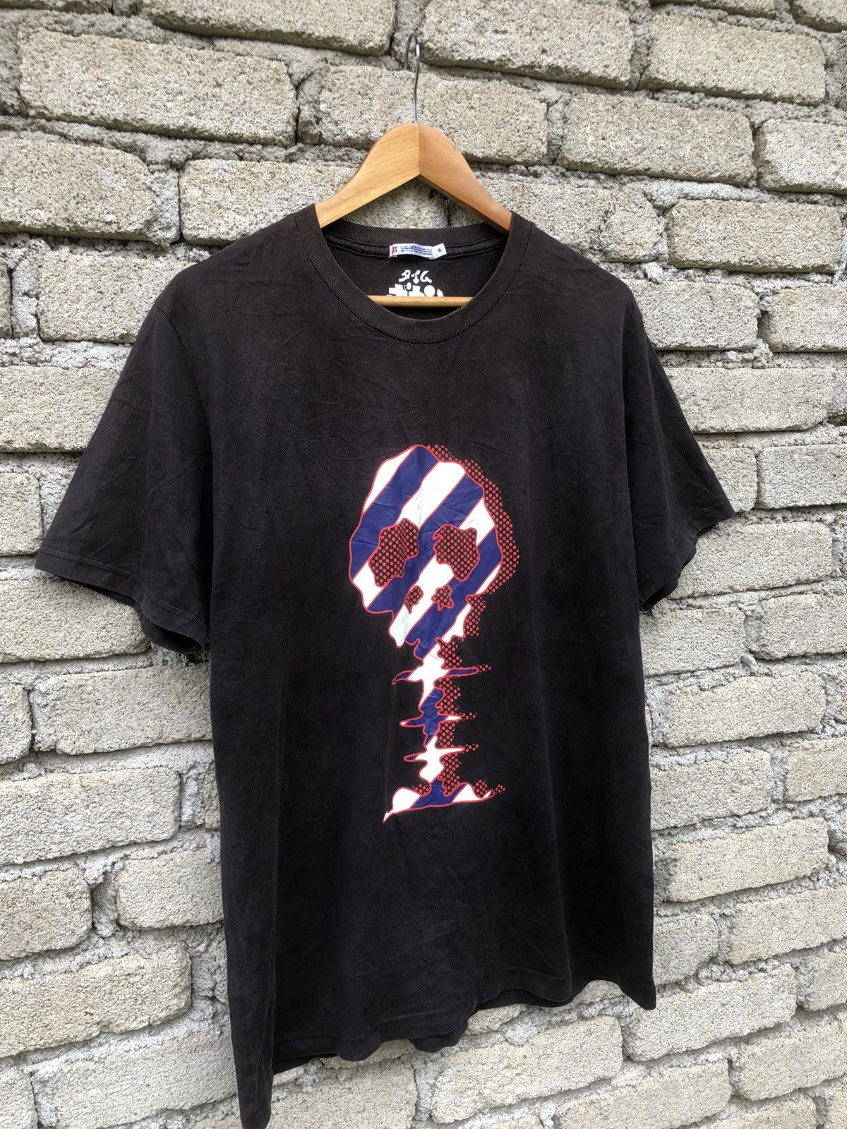 Anime × Japanese Brand × Uniqlo Uniqlo UT X Time Vocan Skull Art Design Tshirt Size US L / EU 52-54 / 3 - 2 Thumbnail