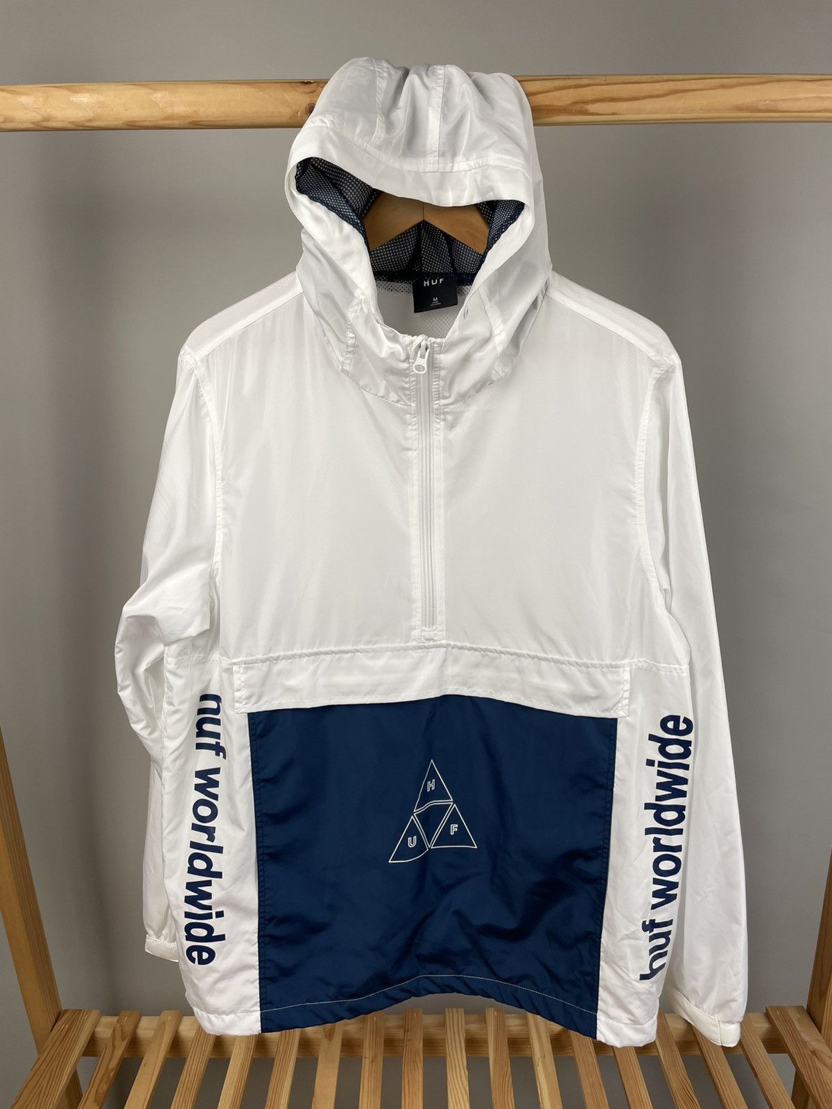 Huf light anorak jacket size M