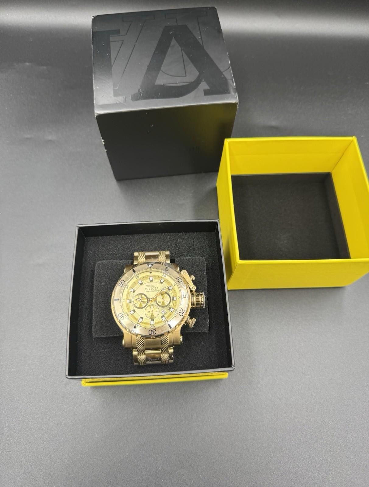 Invicta INVICTA 52MN CHONOGRAPH GOLD 49226 Brand New In Box 100M Size ONE SIZE - 1 Thumbnail