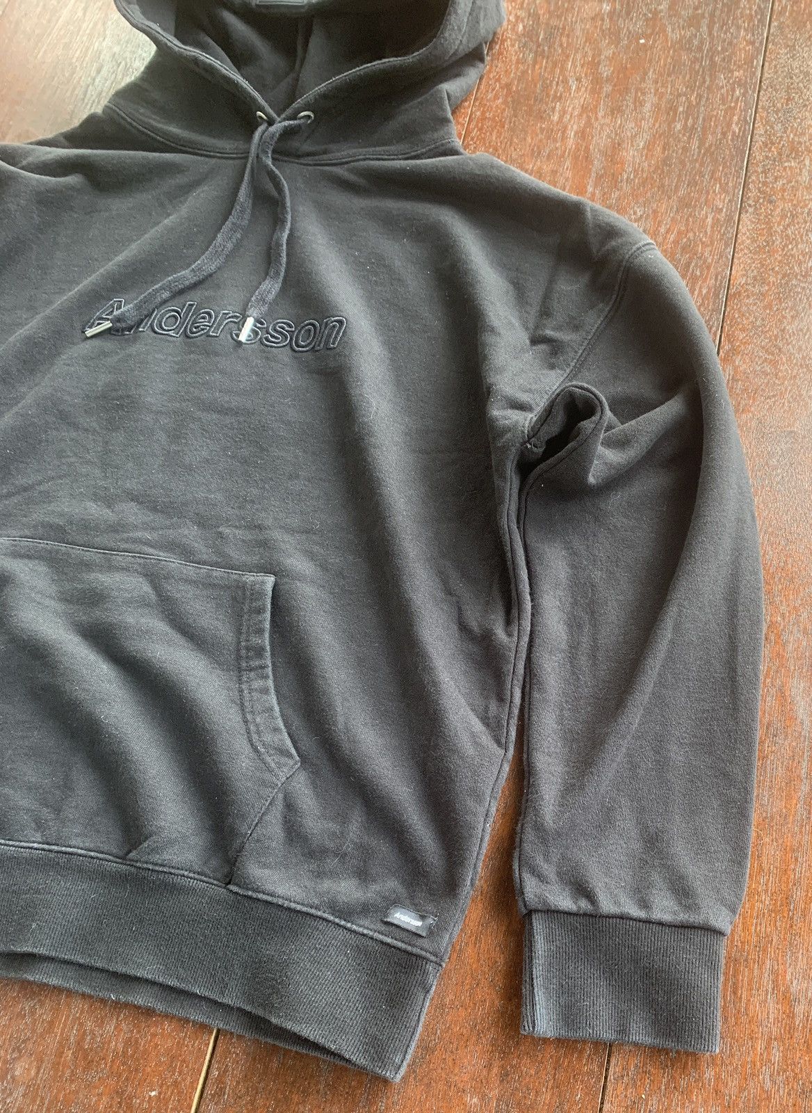 Andersson Bell Andersson Bell big spell out embroidery logo black hoodie Size US M / EU 48-50 / 2 - 3 Thumbnail