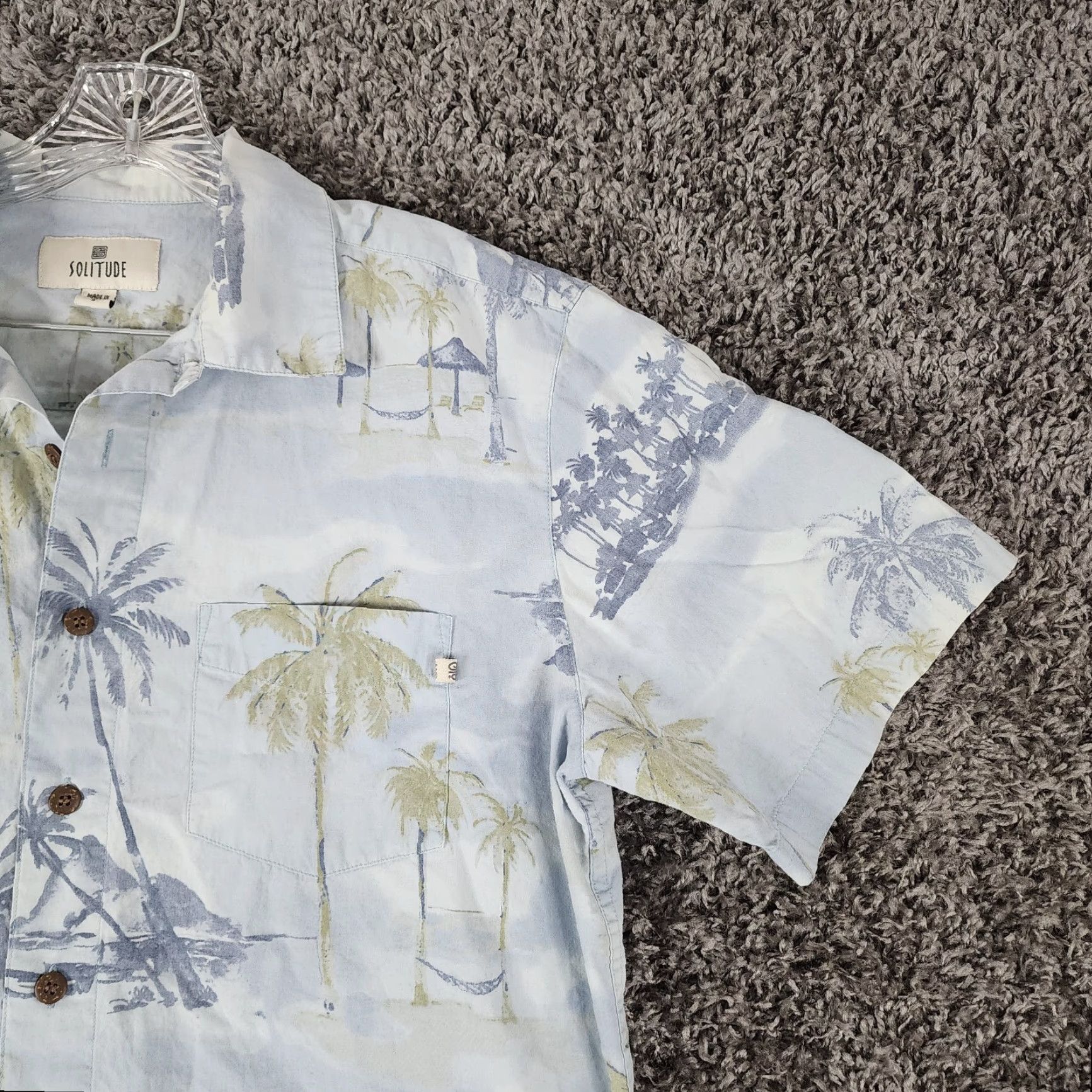 Vintage VINTAGE Solitude Men's Hawaiian Shirt Short Sleeve Button-Up Size S Blue Palm Tree Summer Mens Size US 29 - 3 Thumbnail