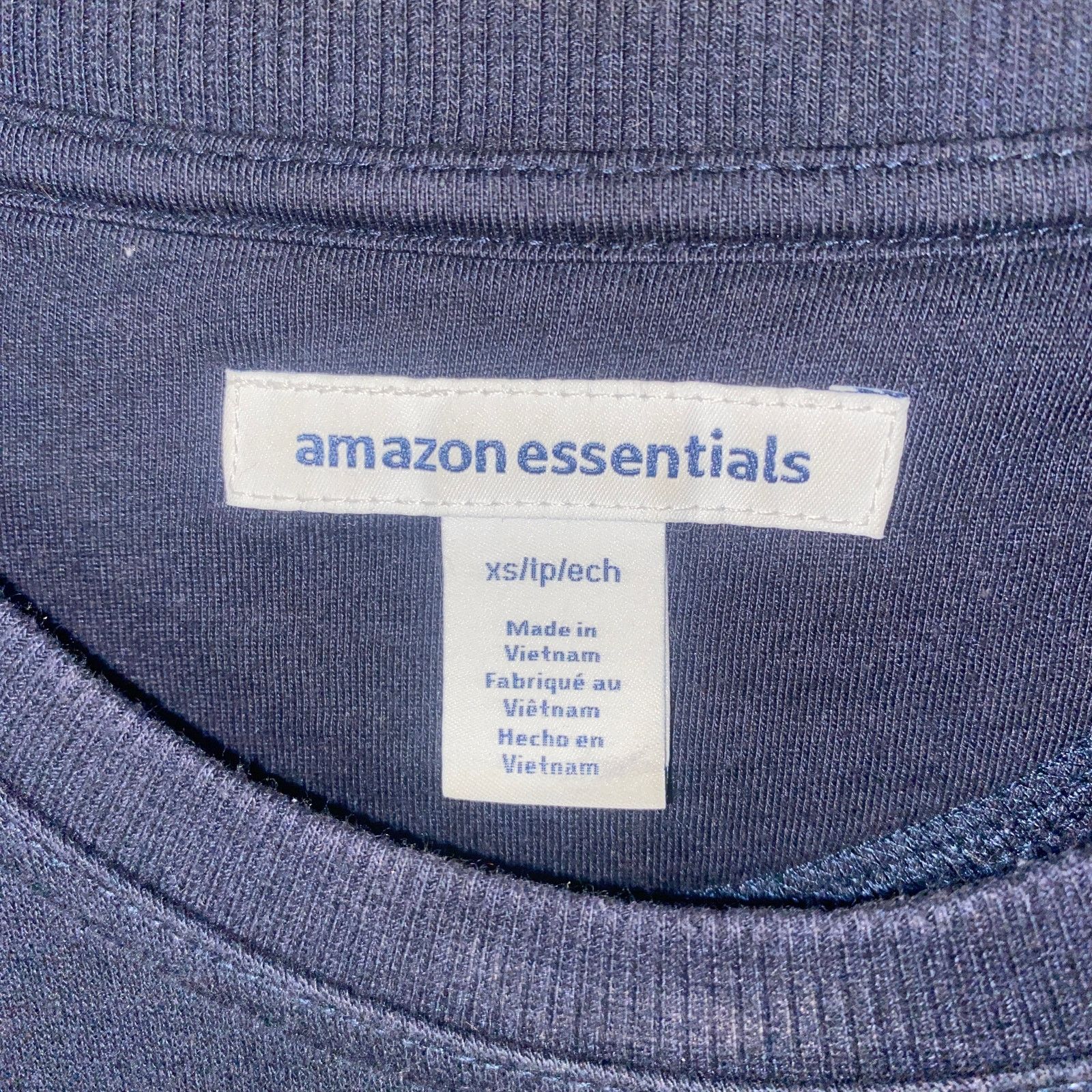 Other Amazon Essentials Black Crew Neck Pullover Sweatshirt XS Size US XS / EU 42 / 0 - 2 Thumbnail