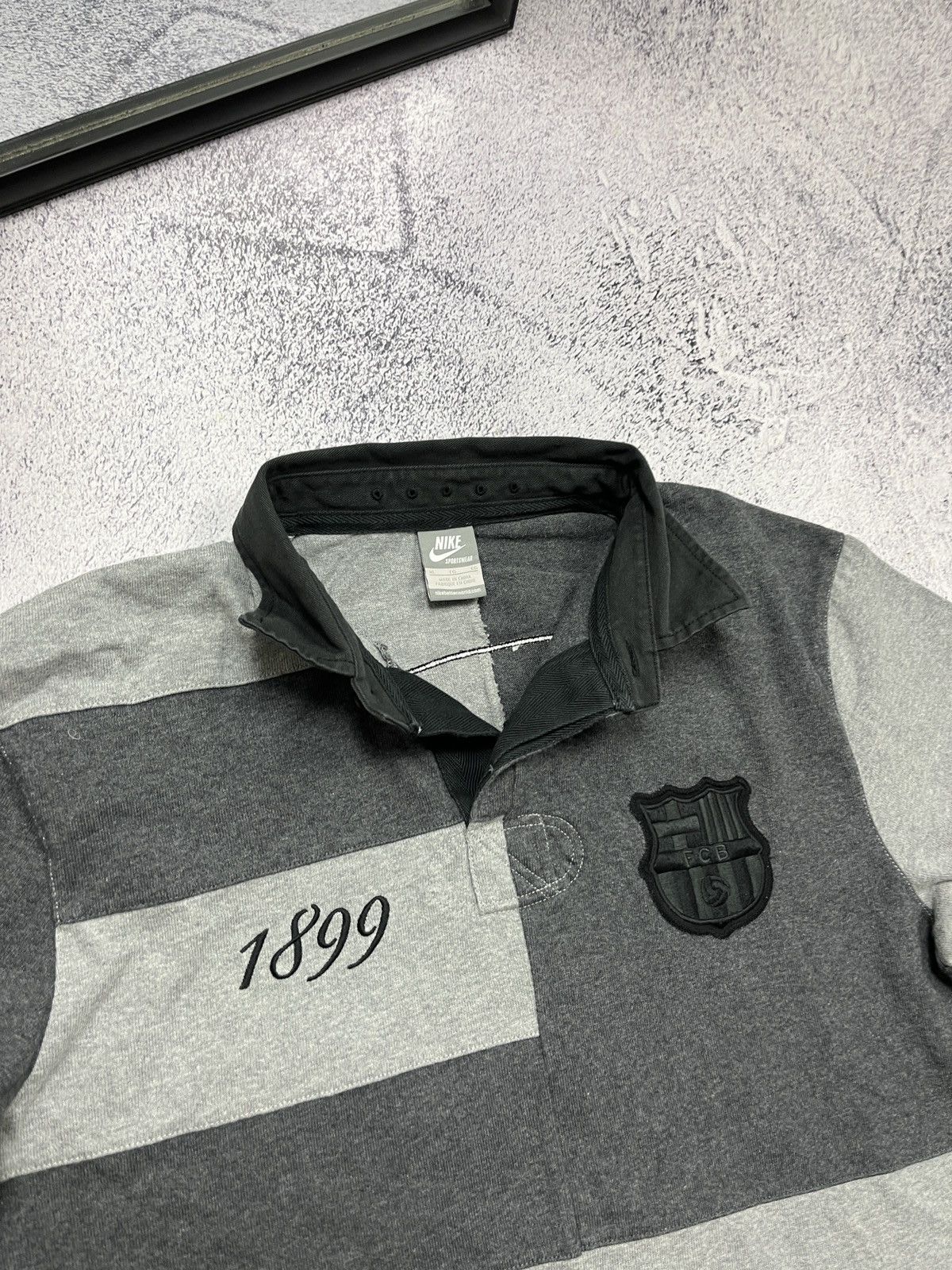Nike × Vintage Nike 00’s FC Barcelona 1899 Polo Shirt #8 Big Logo Rare Y2k Size US XL / EU 56 / 4 - 5 Thumbnail