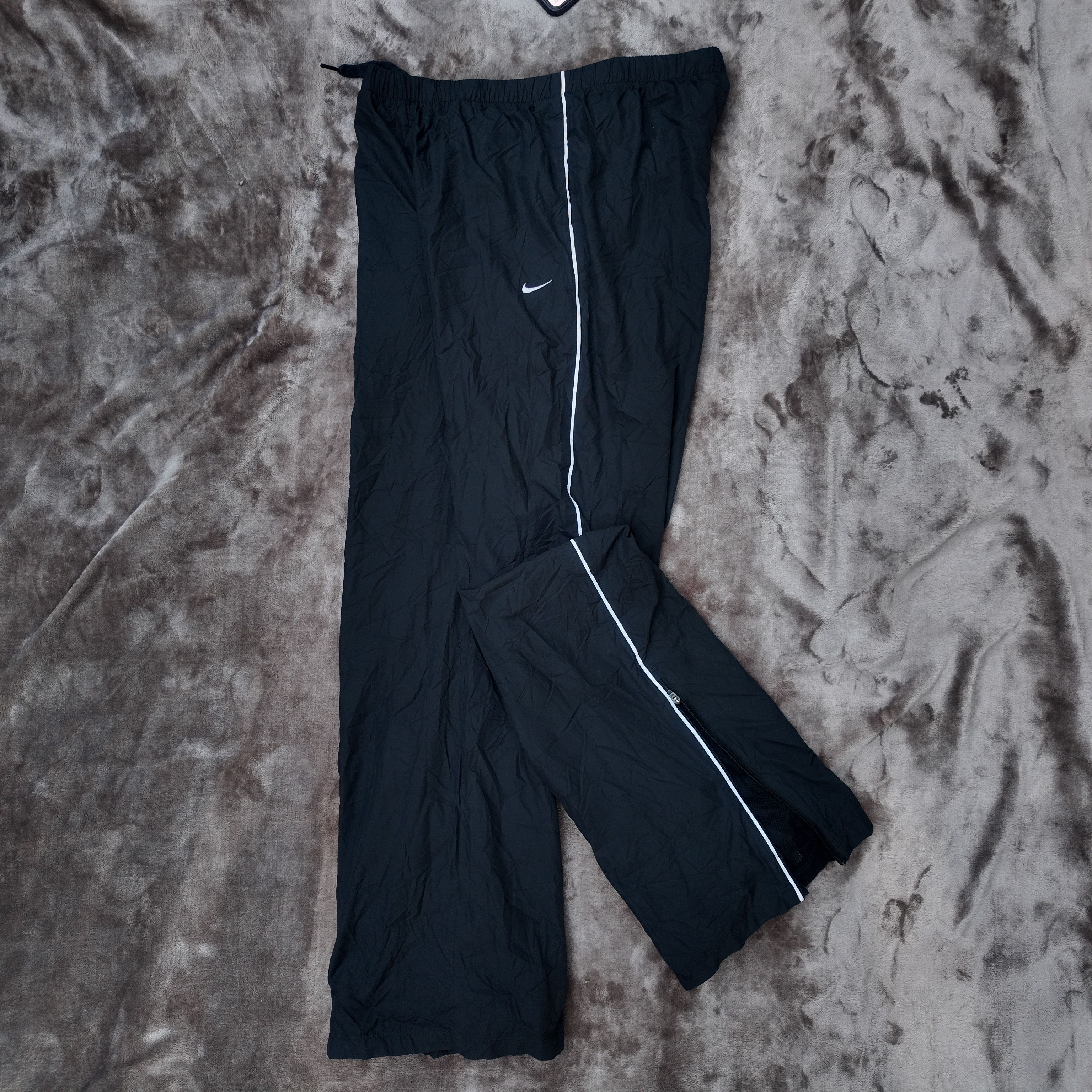 Nike Nike Track Pants One Line Size US 36 / EU 52 - 1 Thumbnail
