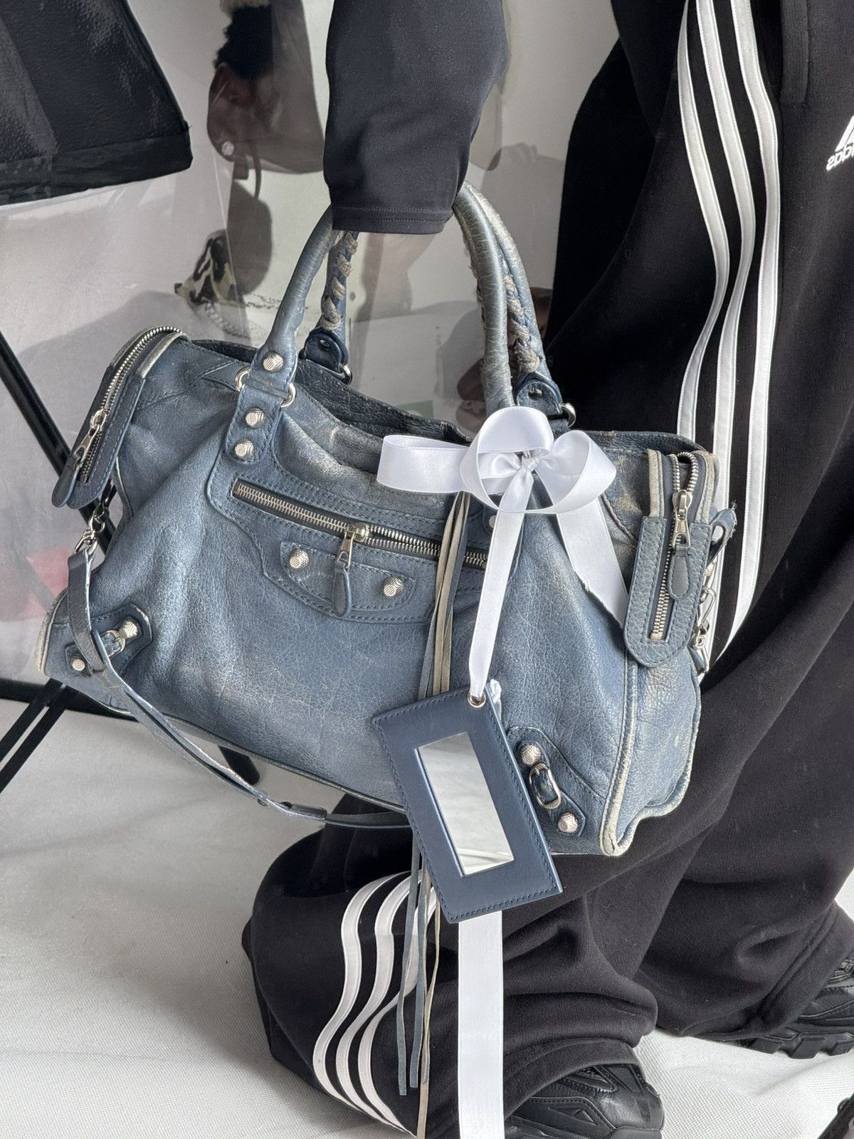 Balenciaga Vintage Balenciaga City Bag Distressed Leather Handbag Size ONE SIZE - 2 Thumbnail