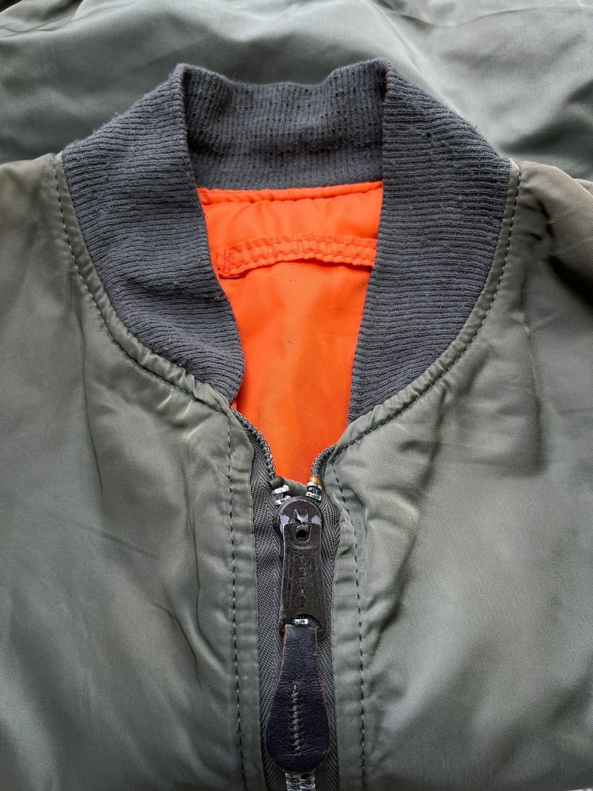 Alpha Industries 1990’s Alpha Industries MA-1 Reversible Bomber Size US L / EU 52-54 / 3 - 2 Thumbnail