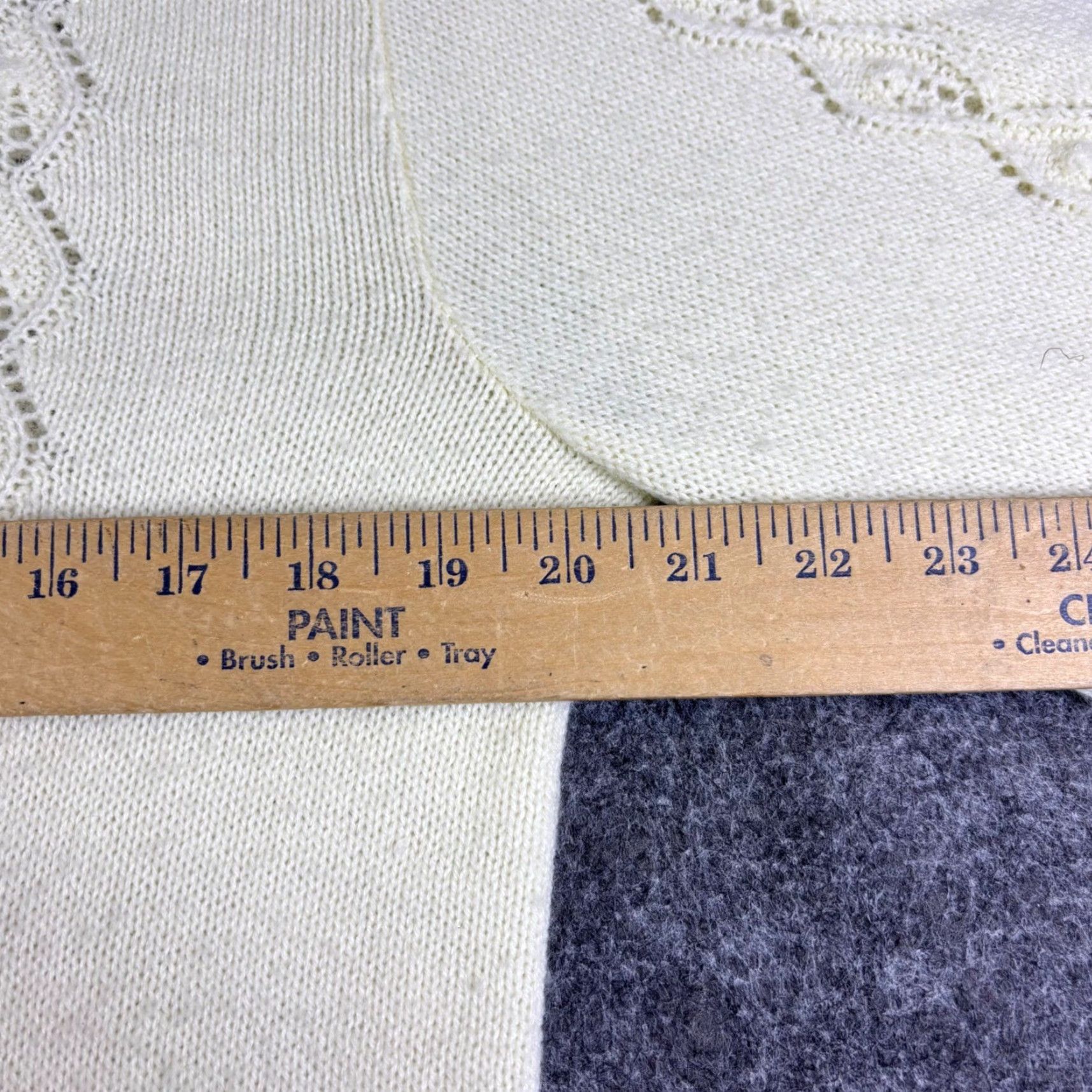 Vintage VINTAGE Pointelle Knit Cardigan Cream Button Front Lace Detail Sweater Off Ivory L 1980s Womens Size L / US 10 / IT 46 - 3 Thumbnail