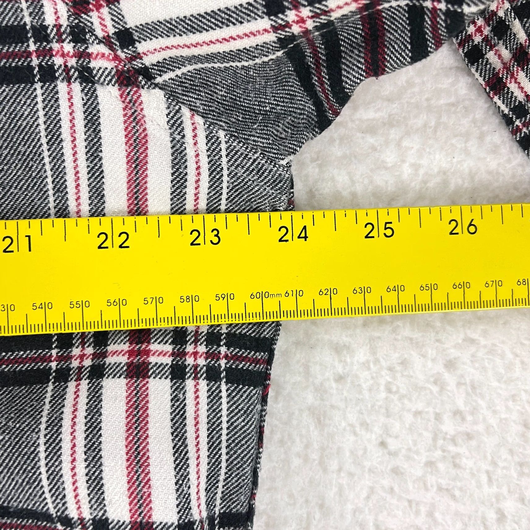 Vintage Woolrich Black Plaid Button-Up Flannel Mens Large Long Sleeve Casual Shirt Size US L / EU 52-54 / 3 - 6 Thumbnail