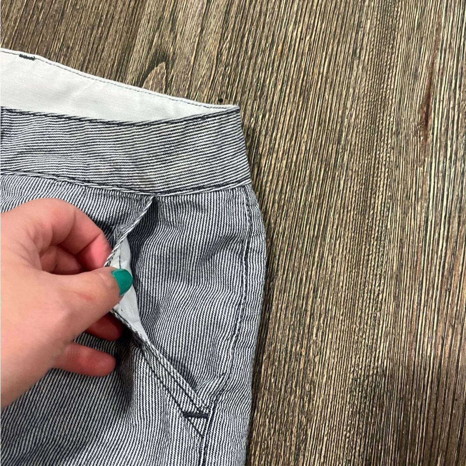 Lucky Brand Lucky Brand Vintage Dispatcher Shorts Striped Low Rise 4/27 Size 27" / US 4 / IT 40 - 2 Thumbnail