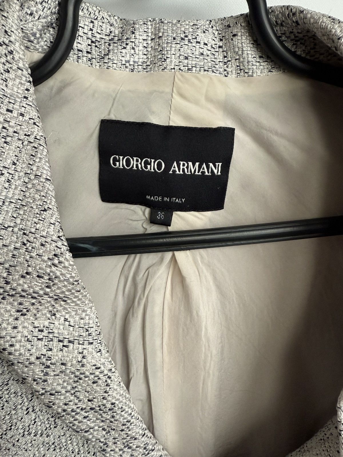 Giorgio Armani Giorgio Armani Silk Linen Elegant Blazer Size XS / US 0-2 / IT 36-38 - 2 Thumbnail