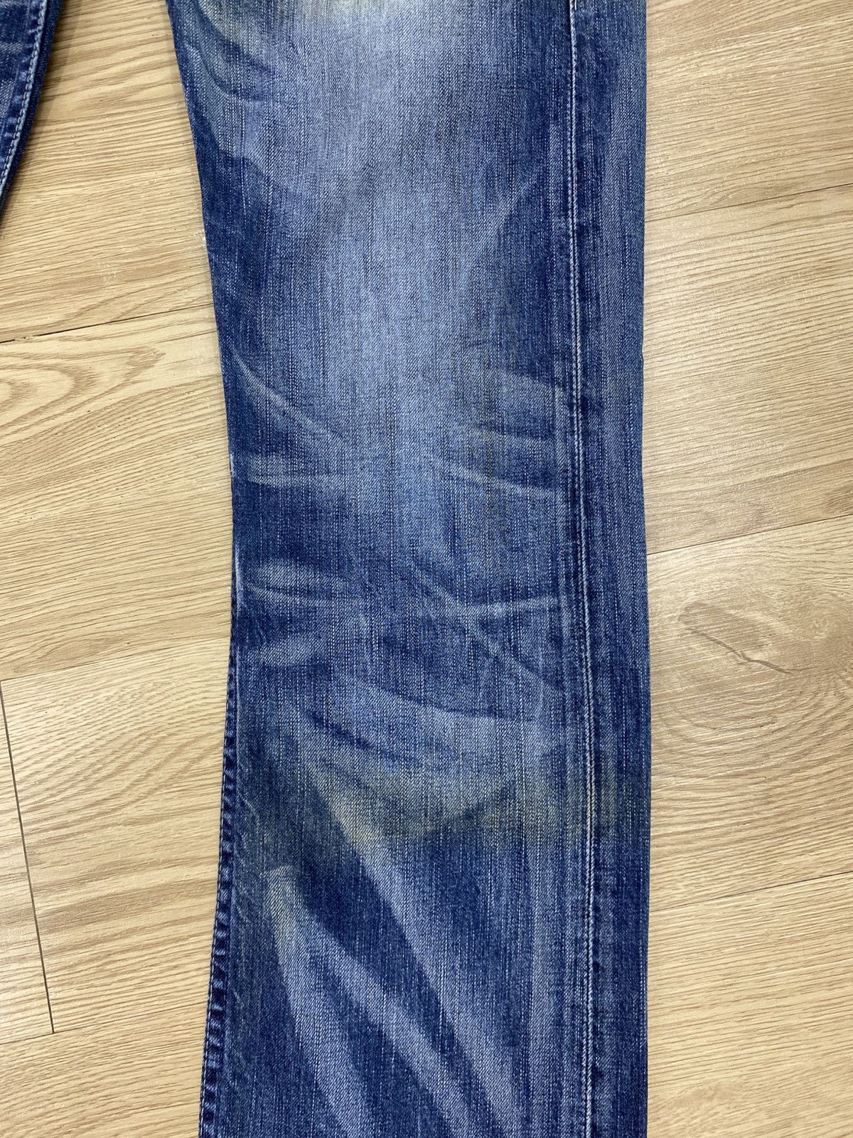 Levi's Levi’s Whiskers Blue Wash Style Buckle Back Distressed Jeans Size US 30 / EU 46 - 6 Thumbnail