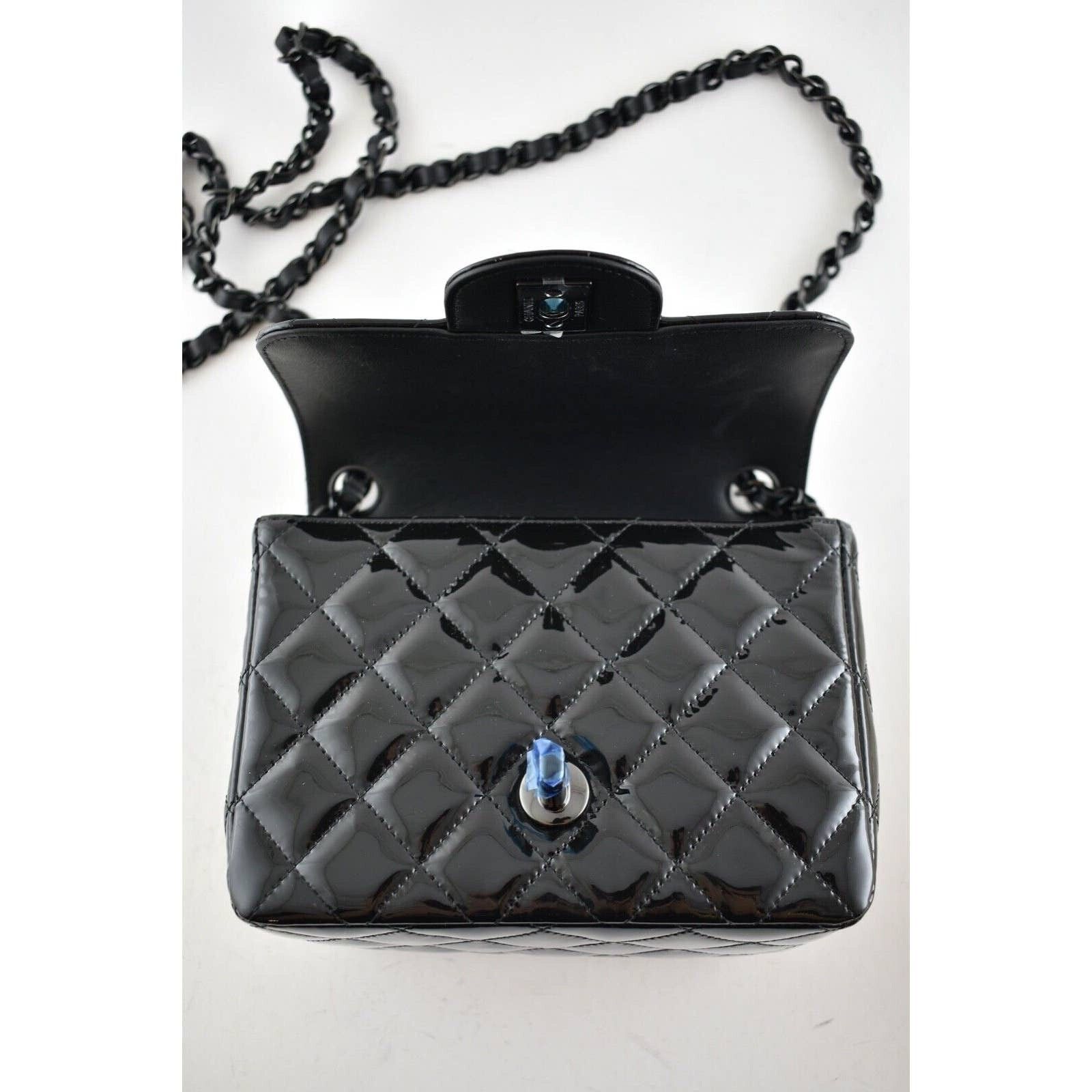Chanel Chanel 21B So Patent Flap Mini Quilted Chain Crossbody Bag Size ONE SIZE - 10 Thumbnail