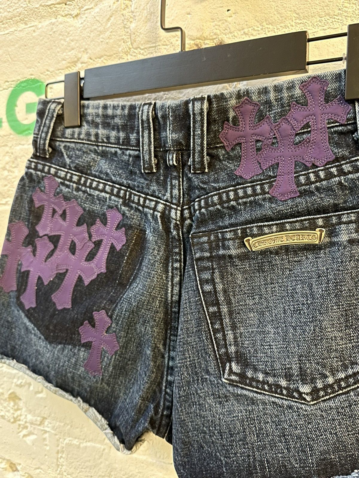Chrome Hearts CHROME HEARTS SAINT BARTHS PATCH SHORTS Size 26" / US 2 / IT 38 - 3 Thumbnail