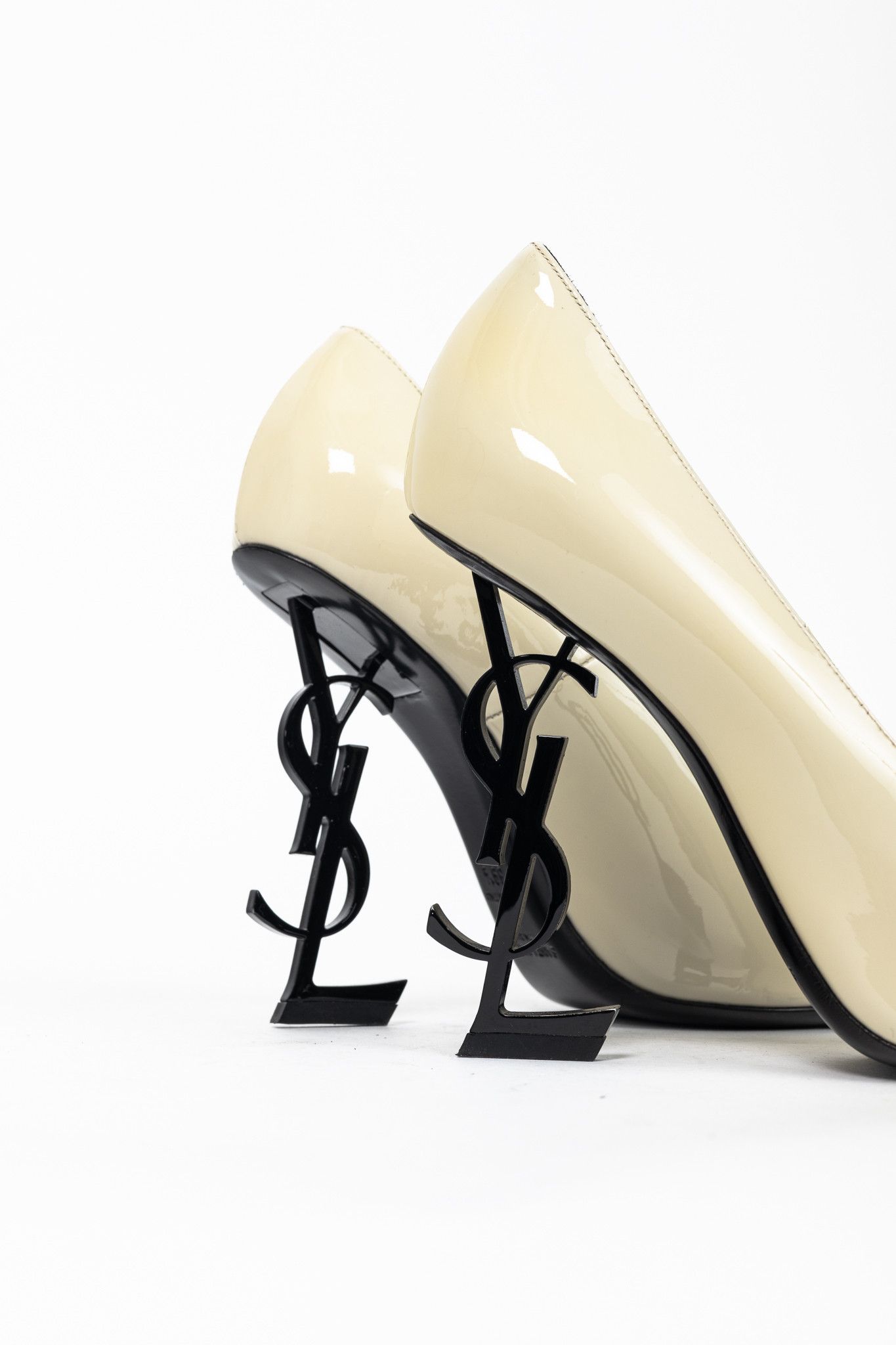 Saint Laurent Paris Saint Laurent Opyum Patent YSL Cassandre Pointed-Toe Pumps Size US 9 / IT 39 - 7 Thumbnail