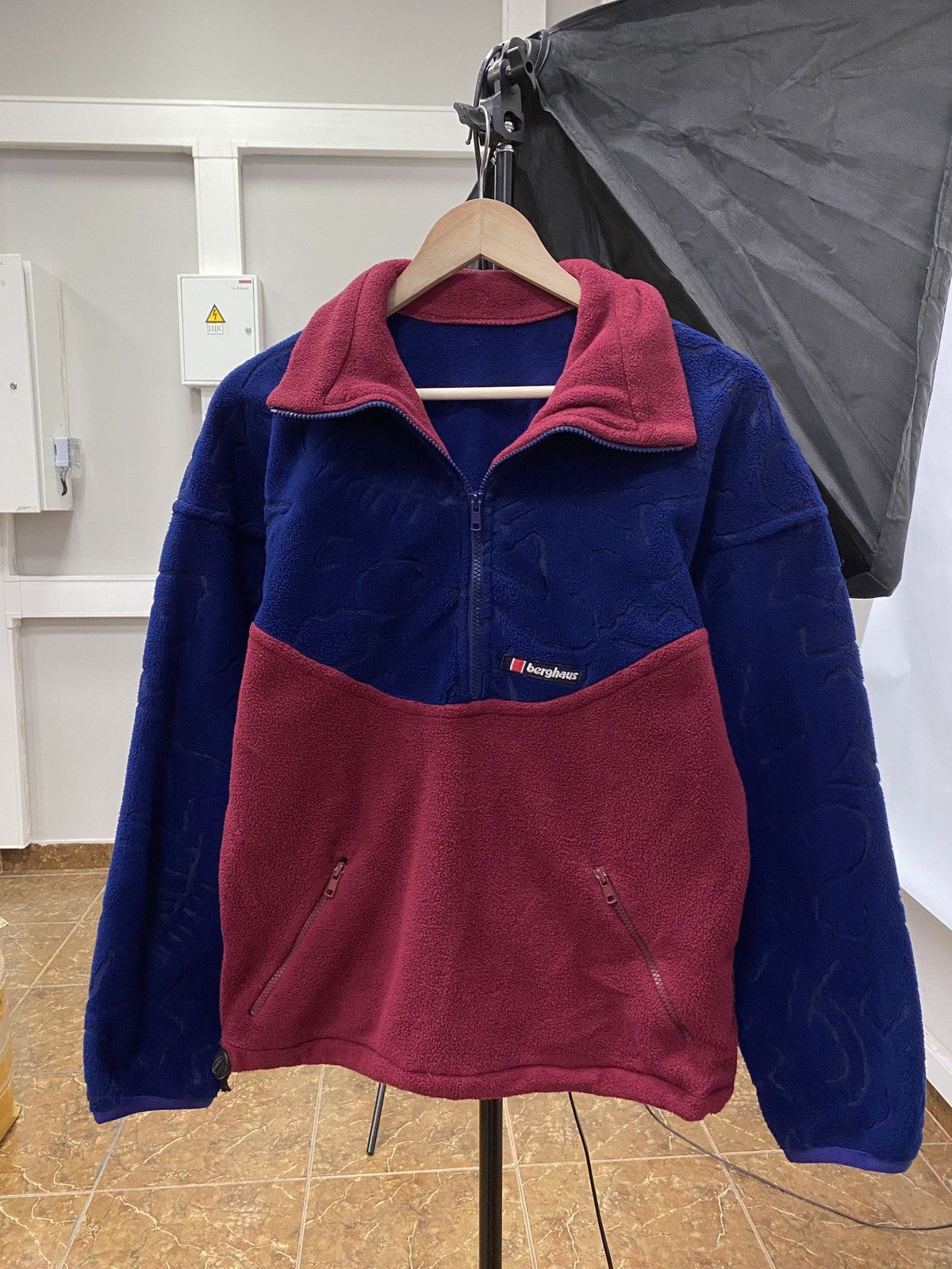 Berghaus 🇨🇭Vintage 90s Berghaus Polartec Fleece Zip Hoodie Rare Retro Size US M / EU 48-50 / 2 - 1 Thumbnail