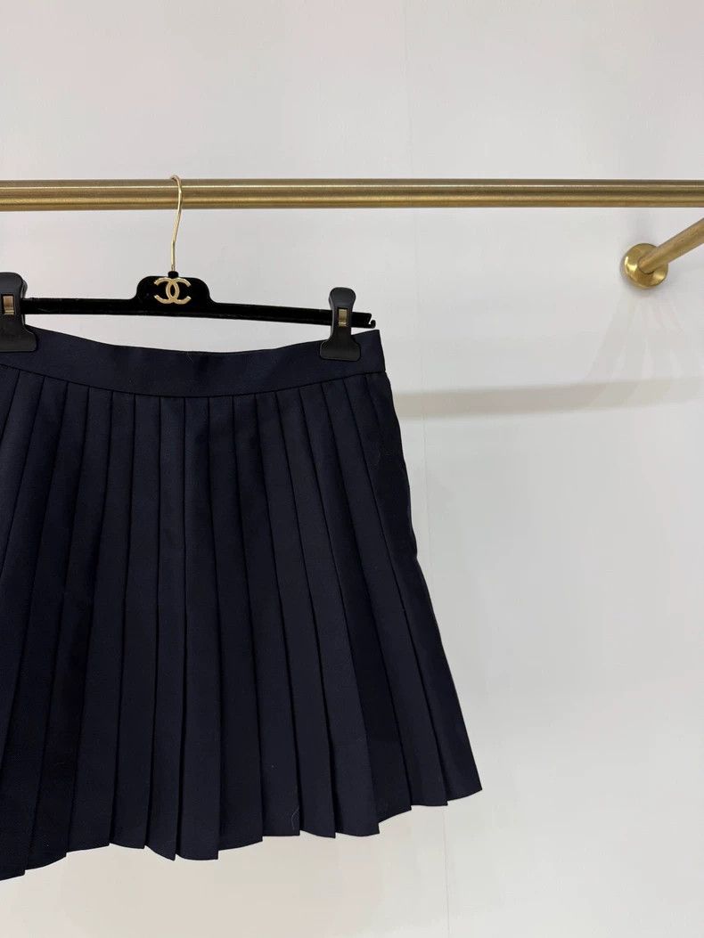 Thom Browne Thom Browne Black wool pleated trousers Size 28" / US 6 / IT 42 - 4 Thumbnail