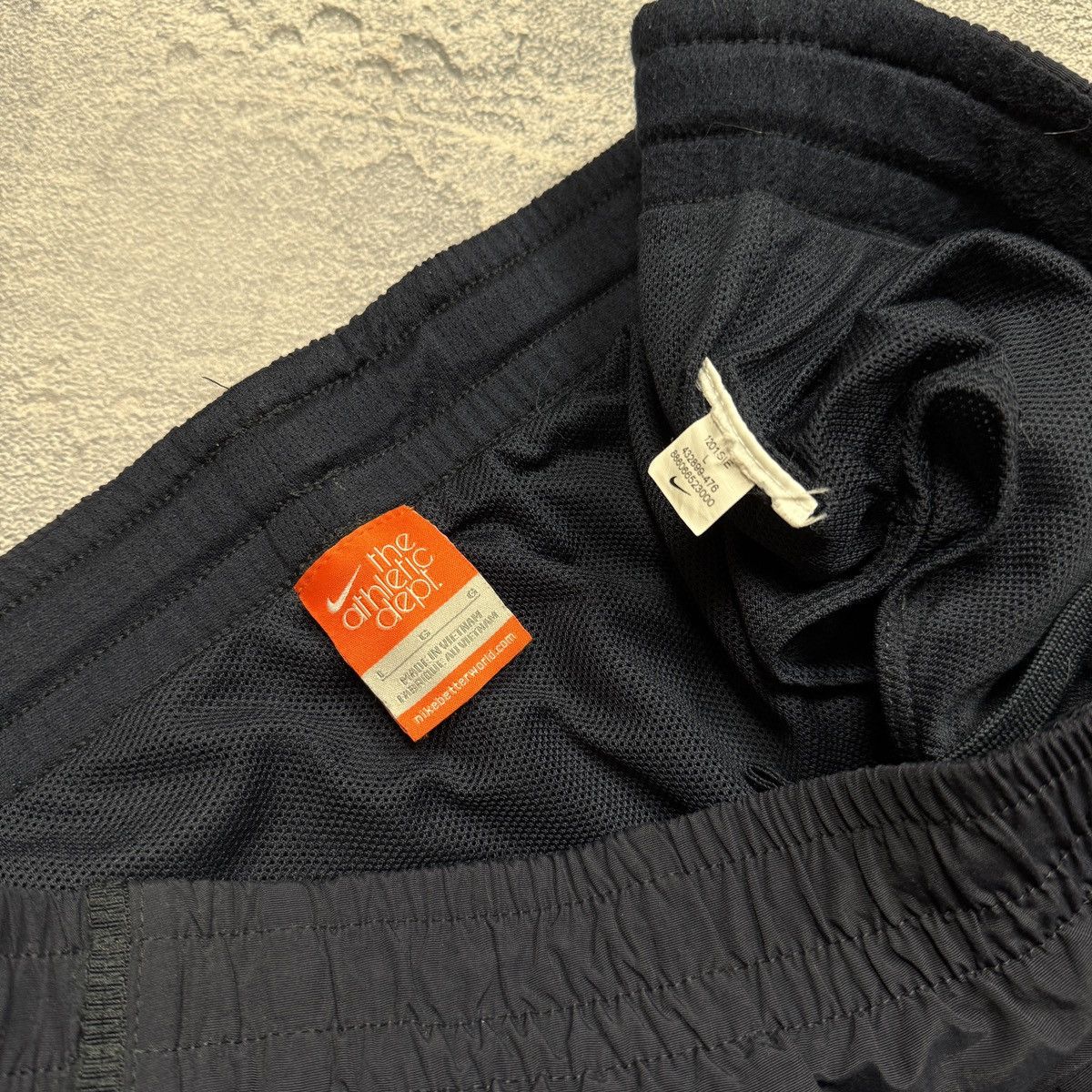 Nike × Vintage Nike Vintage Shorts 90s Size US 34 / EU 50 - 6 Thumbnail