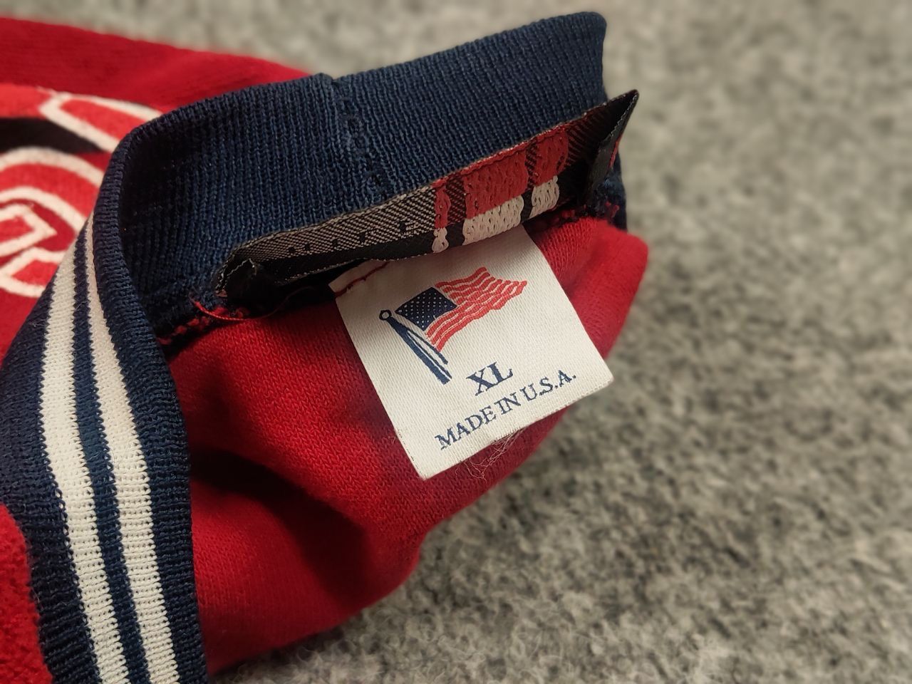 Tommy Hilfiger × Vintage Vintage Tommy Hilfiger Jeans USA Made Oversized Long Sleeve Size US XL / EU 56 / 4 - 14 Thumbnail