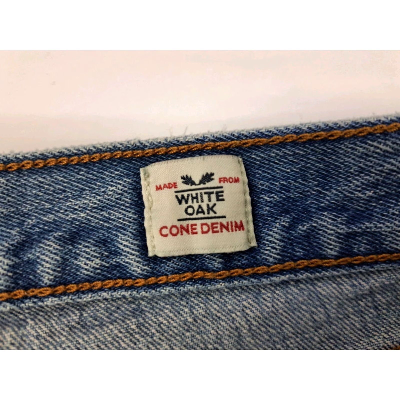 Levi's Levi's Womens Jeans Blue 27 Inseam 27 White Oak Cone Denim Button Fly Raw Hem Size 27/27 Regular Rise High Vintage: No MPN 7206 7206 ( Denim ) Size 27" / US 4 / IT 40 - 5 Thumbnail