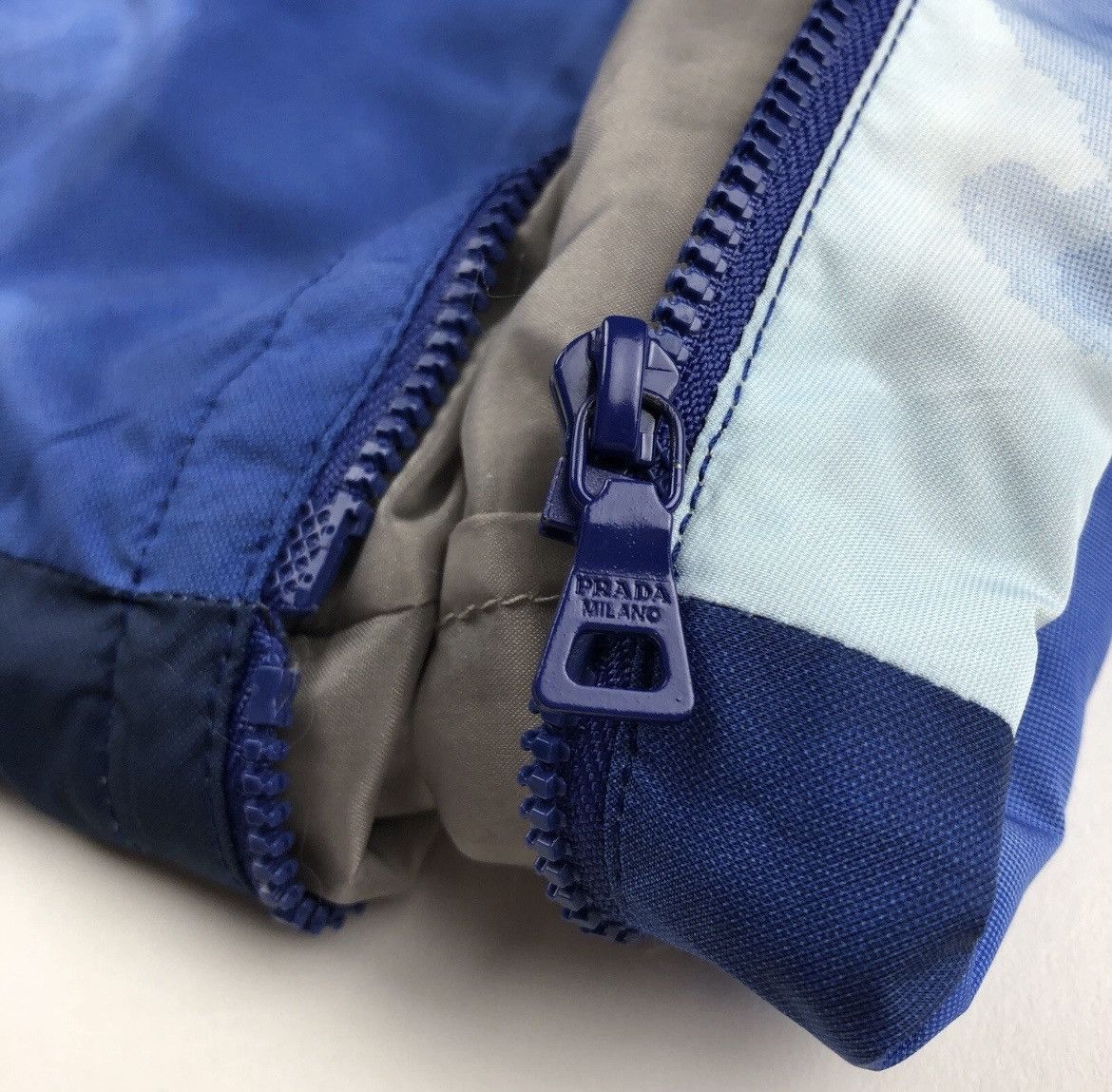 Prada SS 2000 Prada Blue Tie Dye Tech Pants 2 in 1 Shorts Size 50 Size US 36 / EU 52 - 9 Thumbnail
