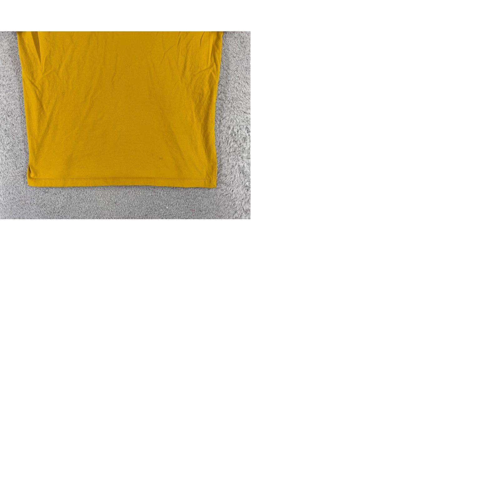 Patagonia Patagonia Shirt Men's Short Sleeve 100% Cotton Yellow Fitz Roy Print T-Shirt Small 100% Cotton USA Logo All Seasons Regular Fit Adult Size S Mens Size US S / EU 44-46 / 1 - 10 Thumbnail