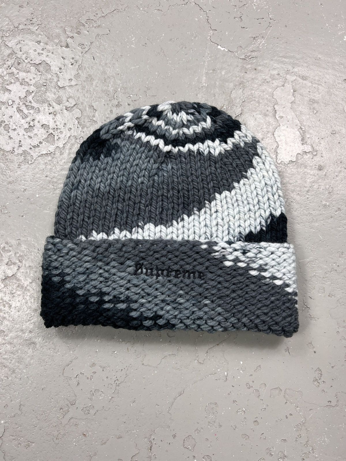 Supreme Supreme Gradient Space Dye Beanie Black | Grailed