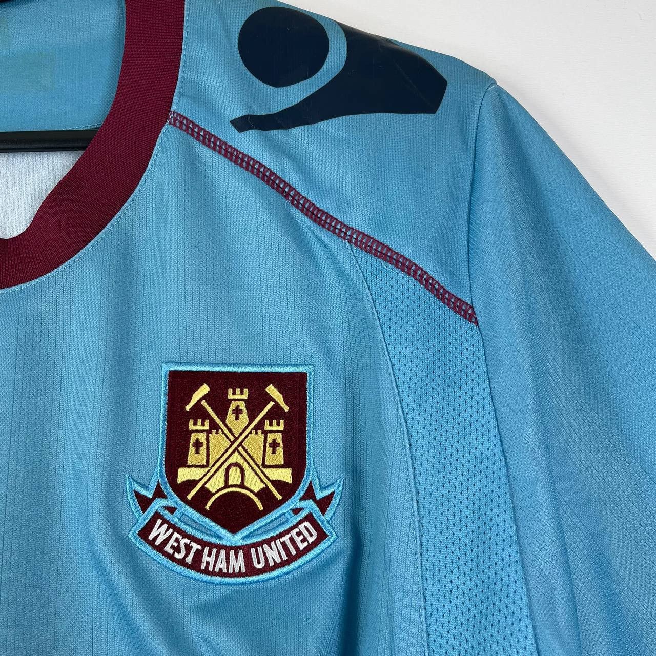 Macron West Ham United 2012 Home Football Soccer Shirt Macron Sz L Size US L / EU 52-54 / 3 - 5 Thumbnail