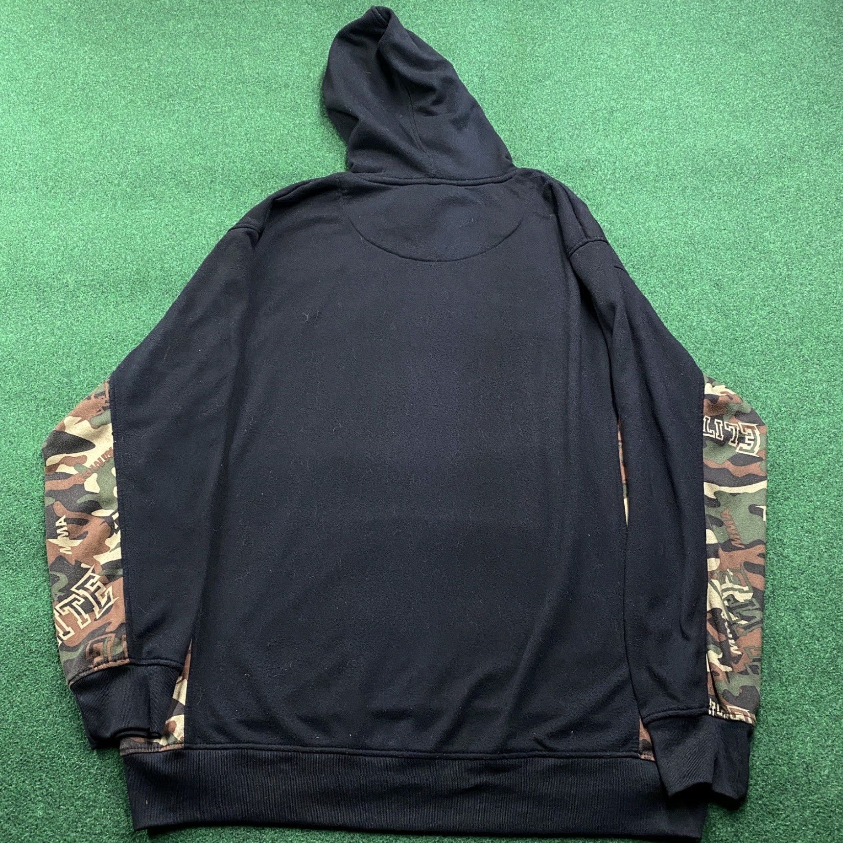Vintage VINTAGE MMA Elite Hoodie Mens L Black Y2K UFC Camo Affliction Style Sweatshirt Size US L / EU 52-54 / 3 - 4 Thumbnail
