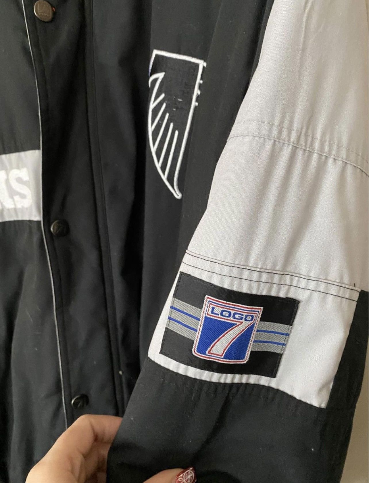 Logo 7 × Vintage VINTAGE ATLANTA FALCONS JACKET Size US M / EU 48-50 / 2 - 3 Thumbnail
