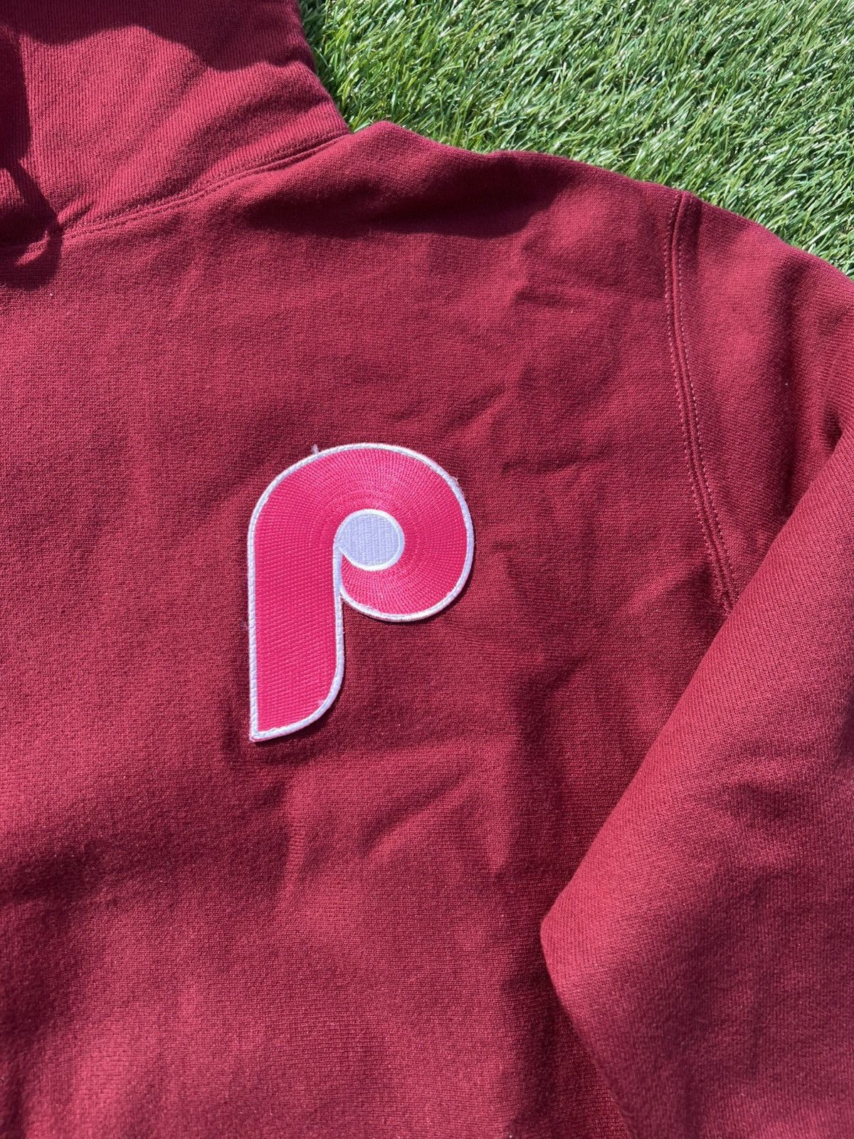 Champion × MLB Reverse Weave Hoodie x Pink Philadelphia Phillies Patch Size US L / EU 52-54 / 3 - 2 Thumbnail