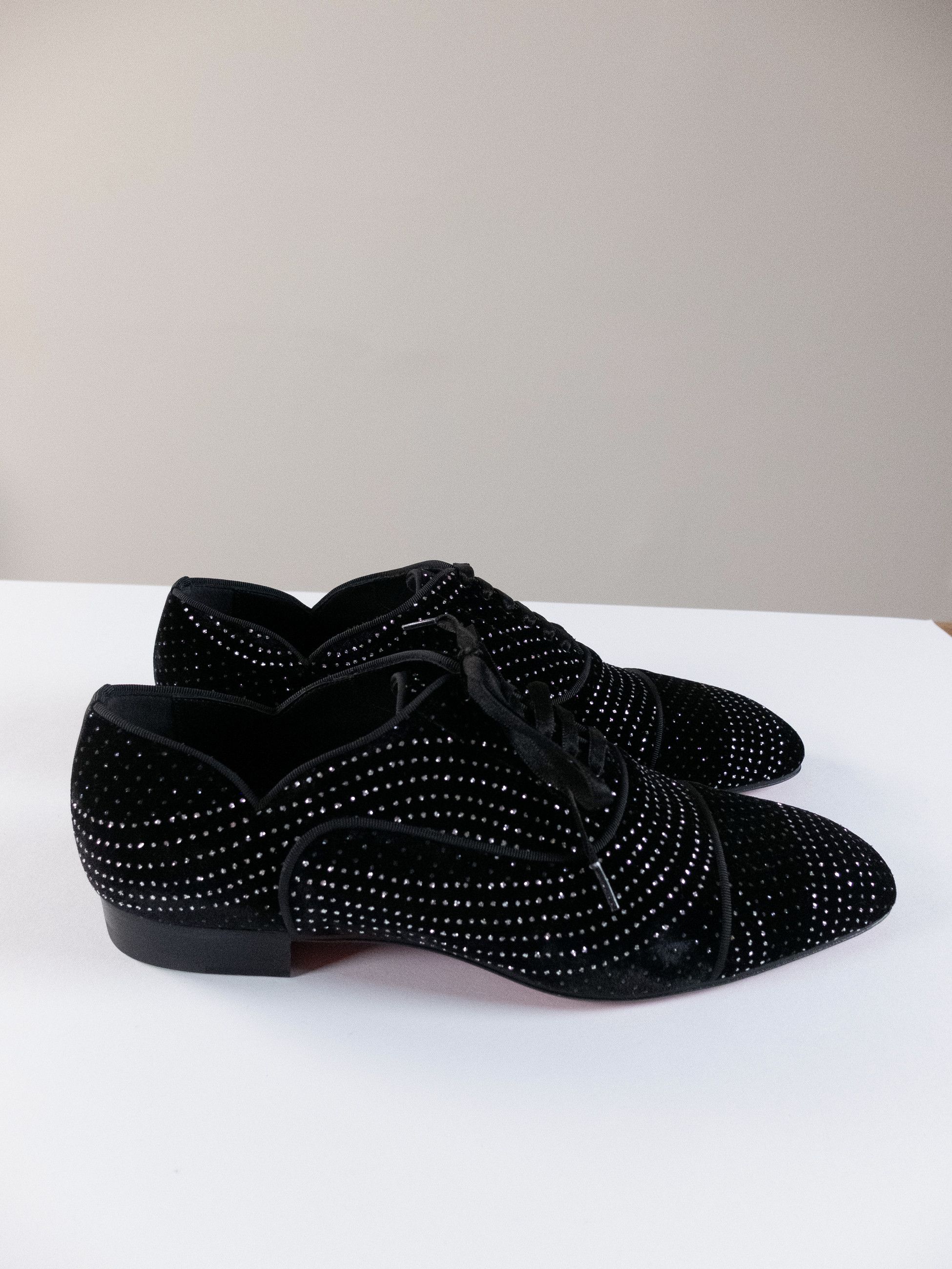 Christian Louboutin CHRISTIAN LOUBOUTIN Greggy Chick black studded velvet shoes Size US 9 / EU 42 - 4 Thumbnail