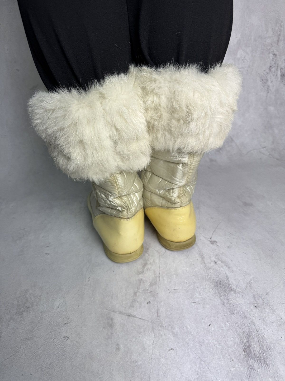 Gucci Gucci Fur Trim Quilted Winter Boots Wide Relaxed Fit Size US 10.5 / IT 40.5 - 18 Thumbnail