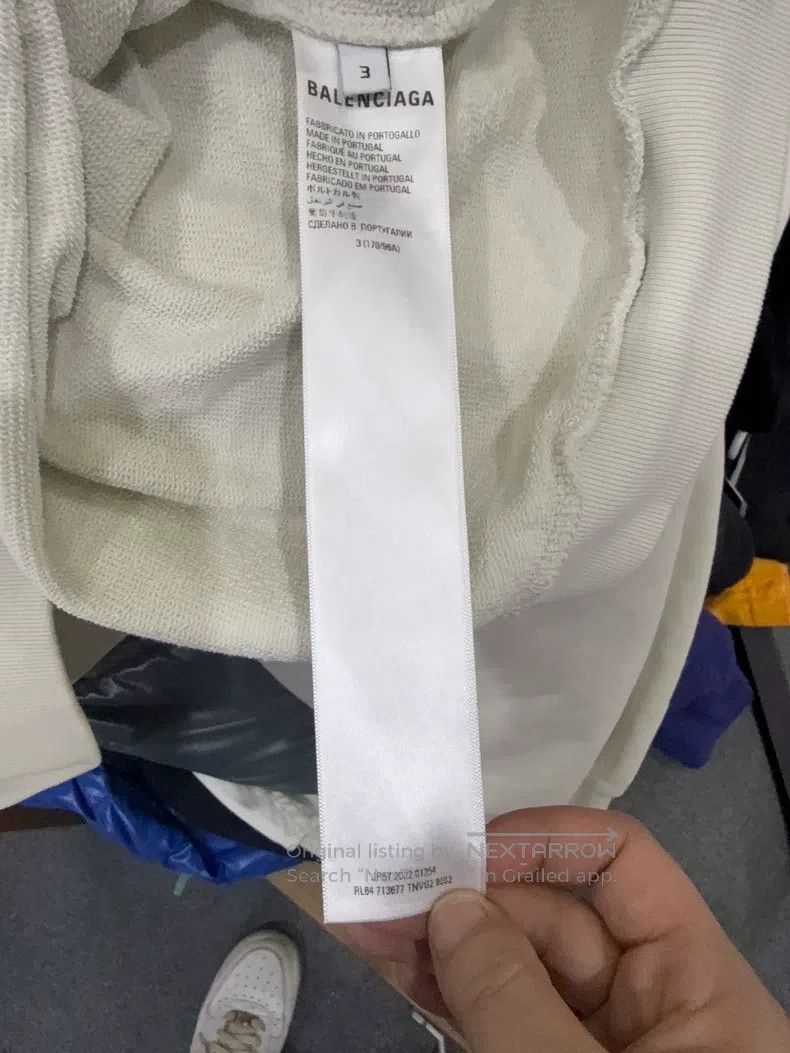 Balenciaga Balenciaga White Hooded Sweatshirt Size US L / EU 52-54 / 3 - 4 Thumbnail